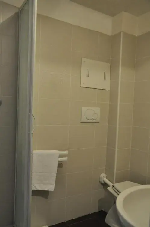 Bathroom in Hotel Regina
