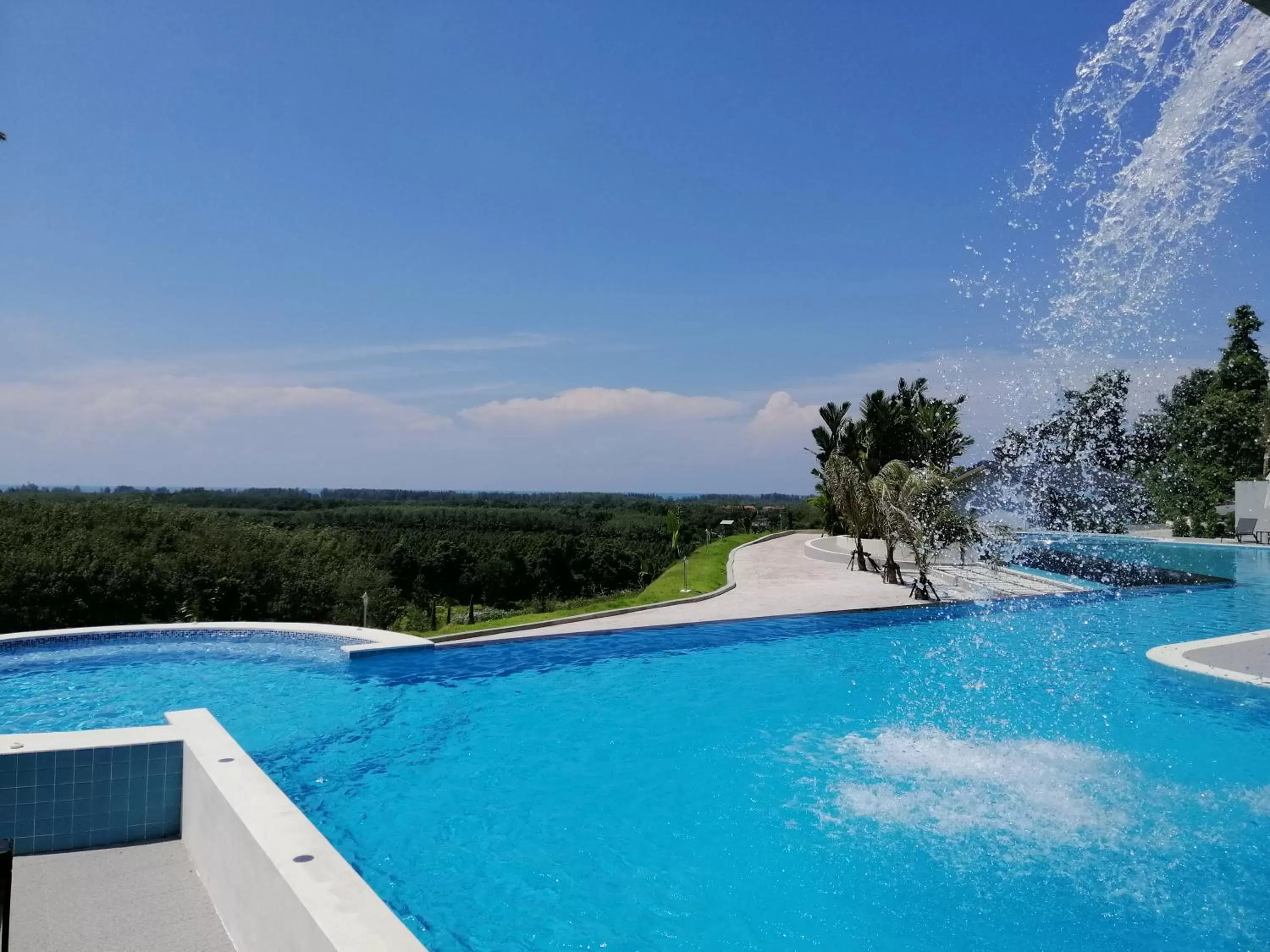 Khaolak Blue Sky Villa