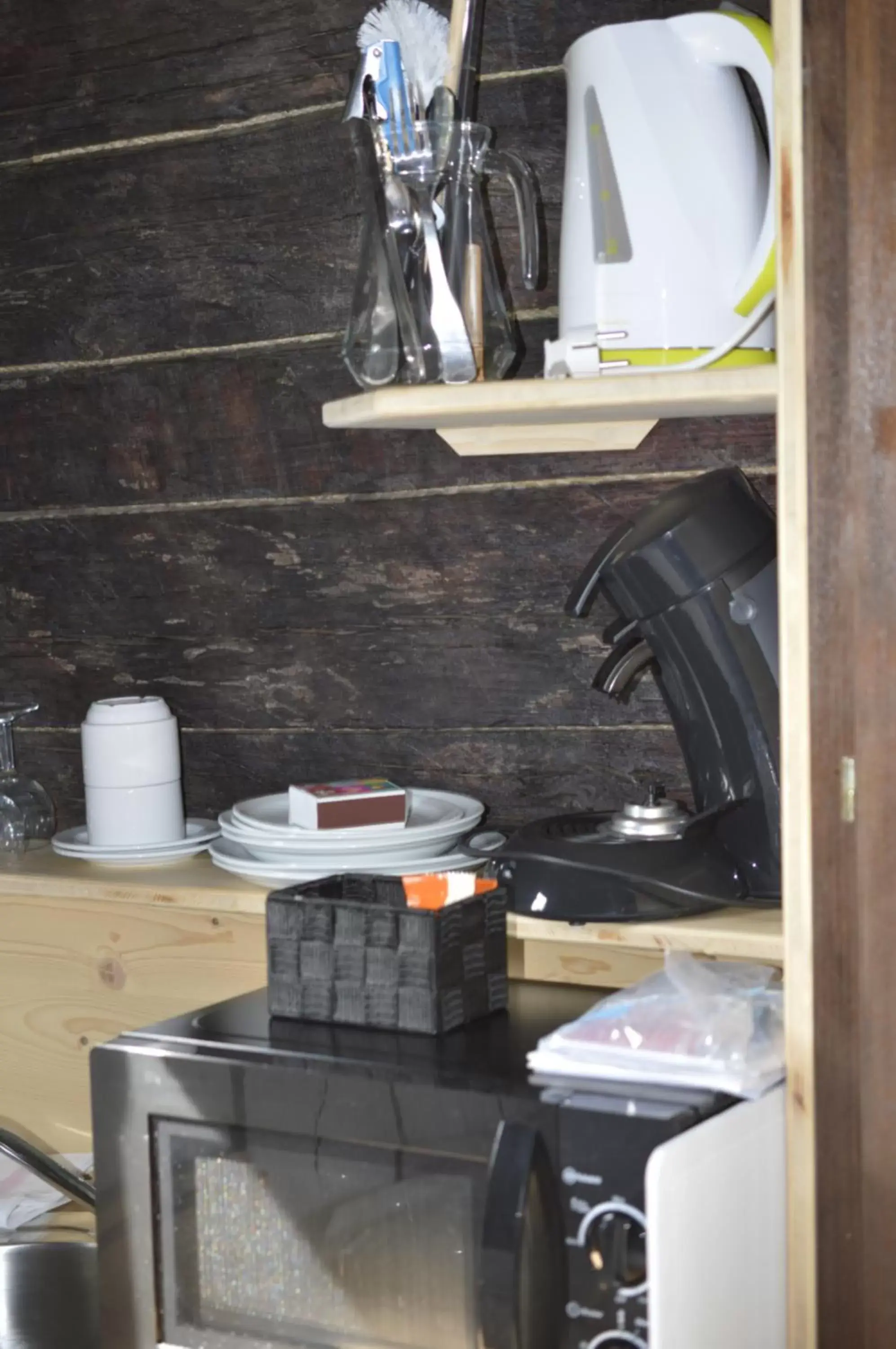 Kitchen or kitchenette, Kitchen/Kitchenette in Le Village de la Champagne - Slowmoov