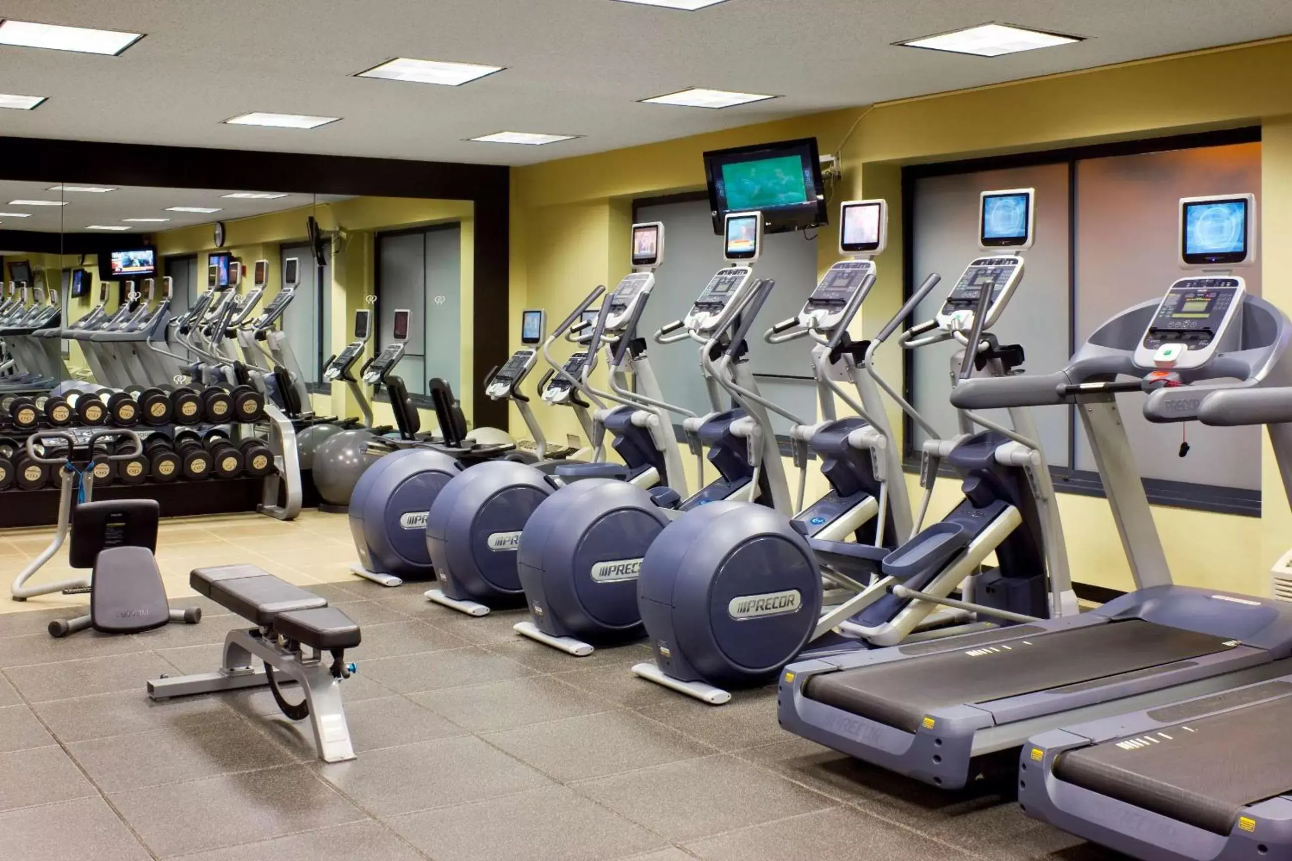 Fitness centre/facilities, Fitness Center/Facilities in DoubleTree by Hilton Hotel & Executive Meeting Center Somerset