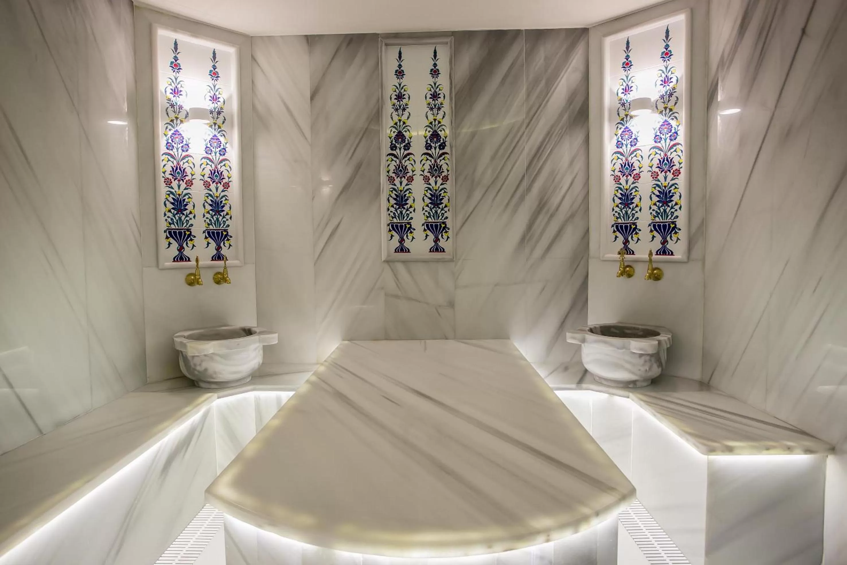 Bathroom in Beyzas Hotels & Suites