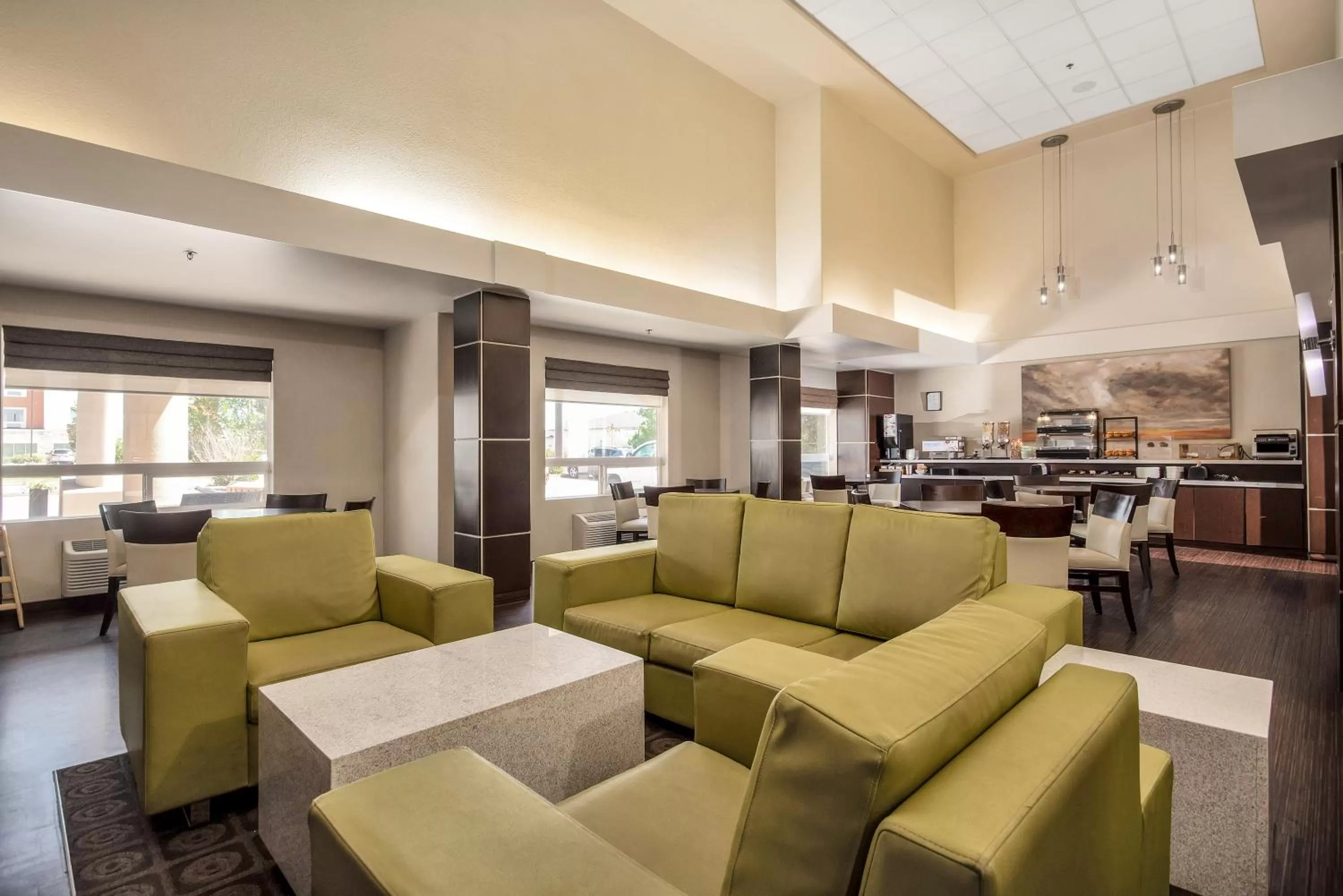 Seating area in Home Inn & Suites Regina East