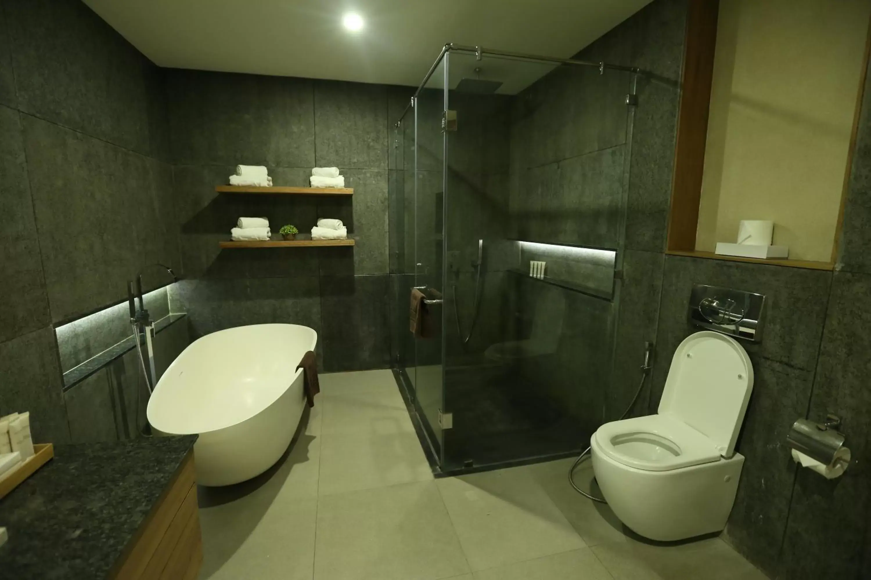 Bathroom in Escala Tagaytay