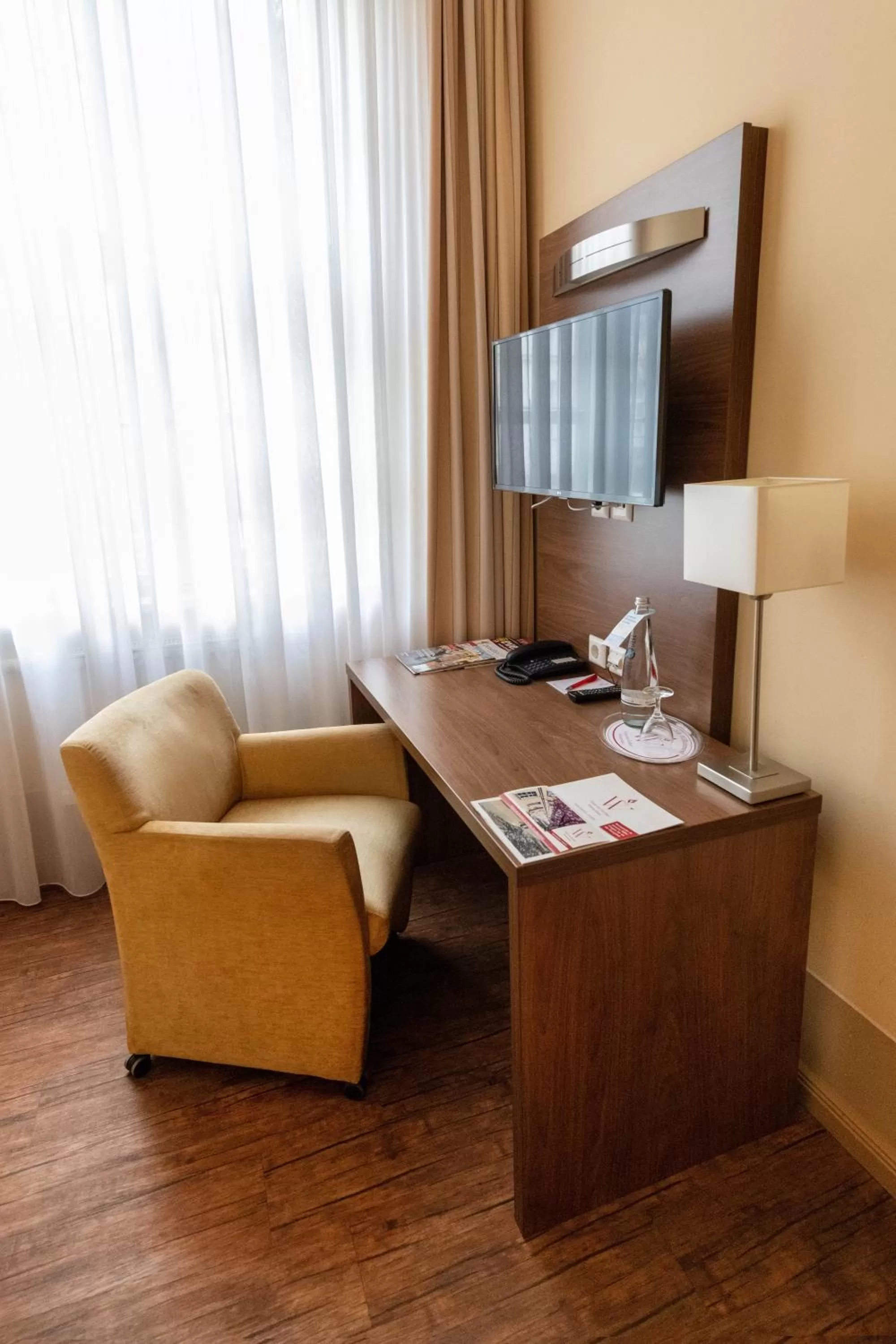 TV and multimedia in Hotel am Großen Waisenhaus