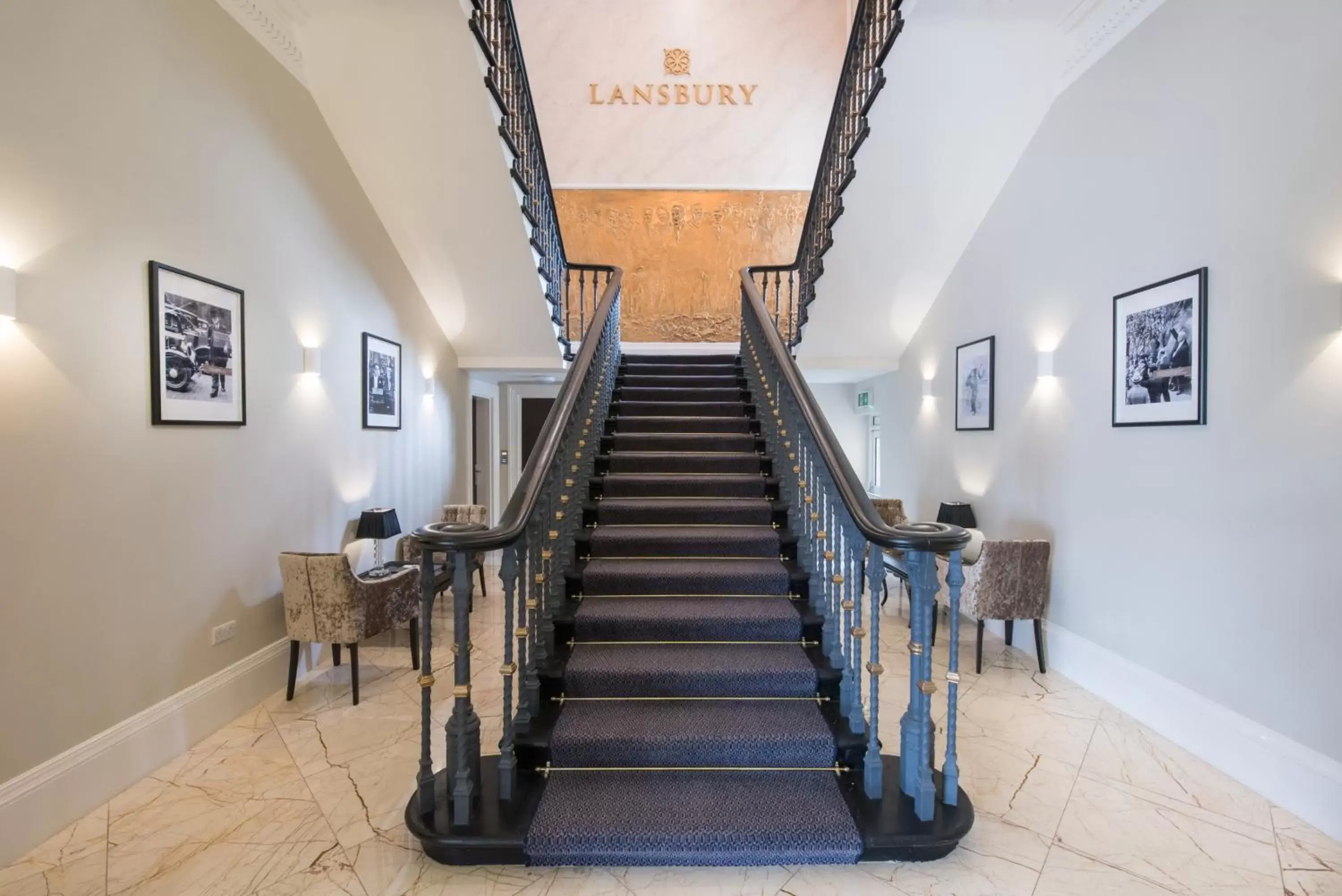 Lobby or reception in Lansbury Heritage Hotel