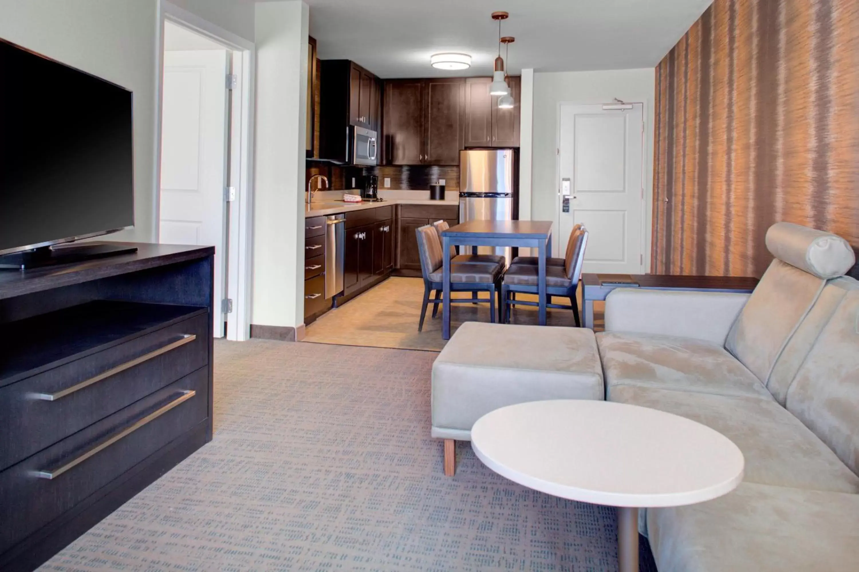 Living room, Seating Area in Residence Inn by Marriott Boulder Broomfield/Interlocken