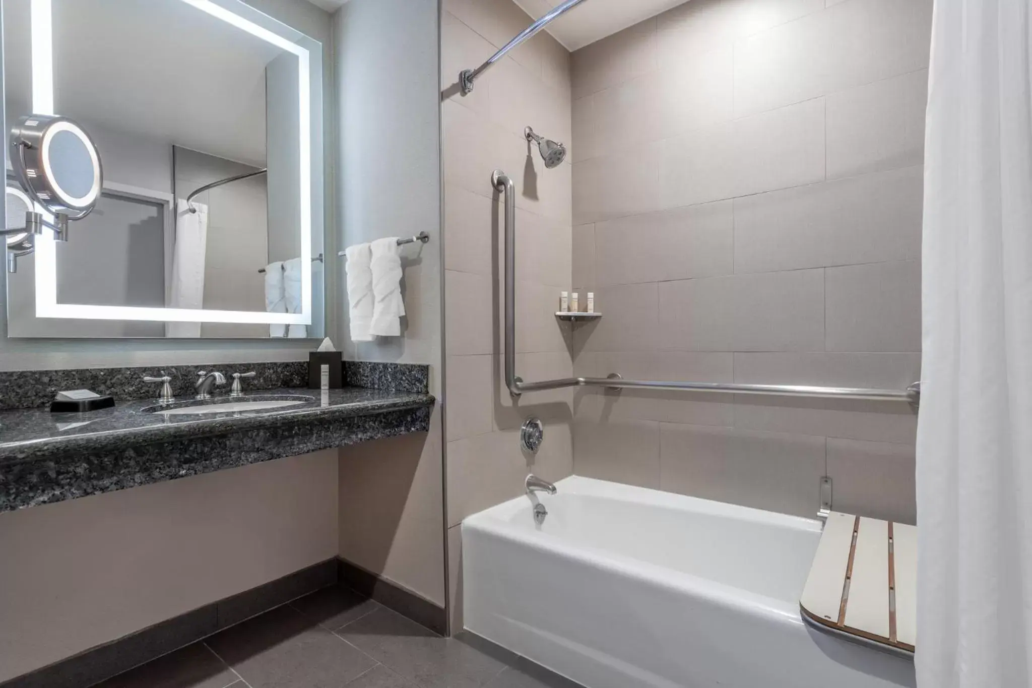 Photo of the whole room, Bathroom in Crowne Plaza Hotel Los Angeles Harbor, an IHG Hotel