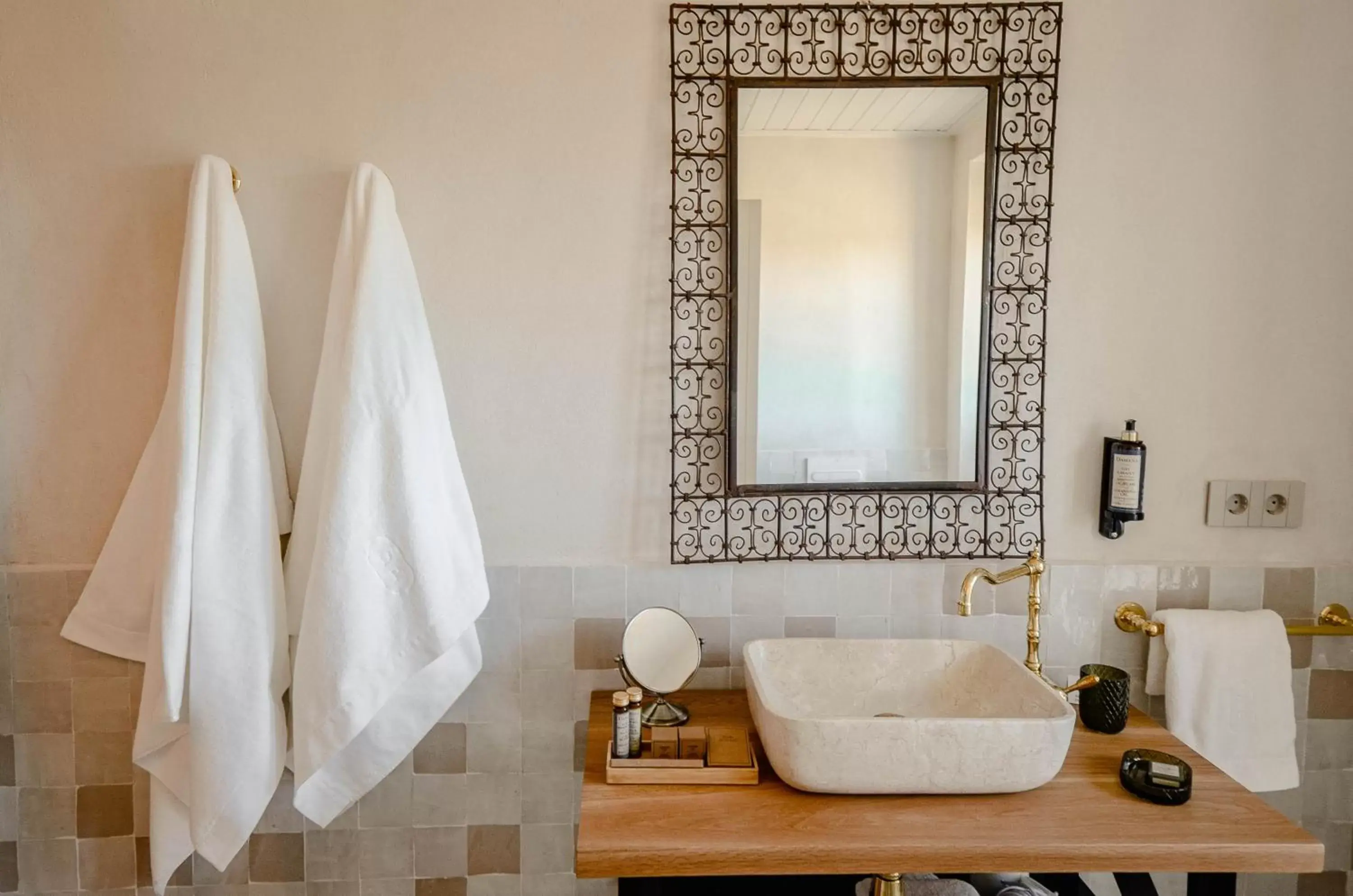 Bathroom in La Dehesa de Don Pedro