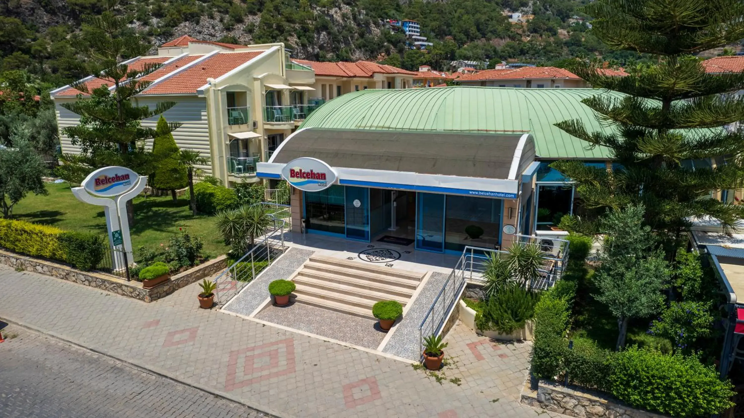 Property building, Bird's-eye View in Belcehan Deluxe Hotel