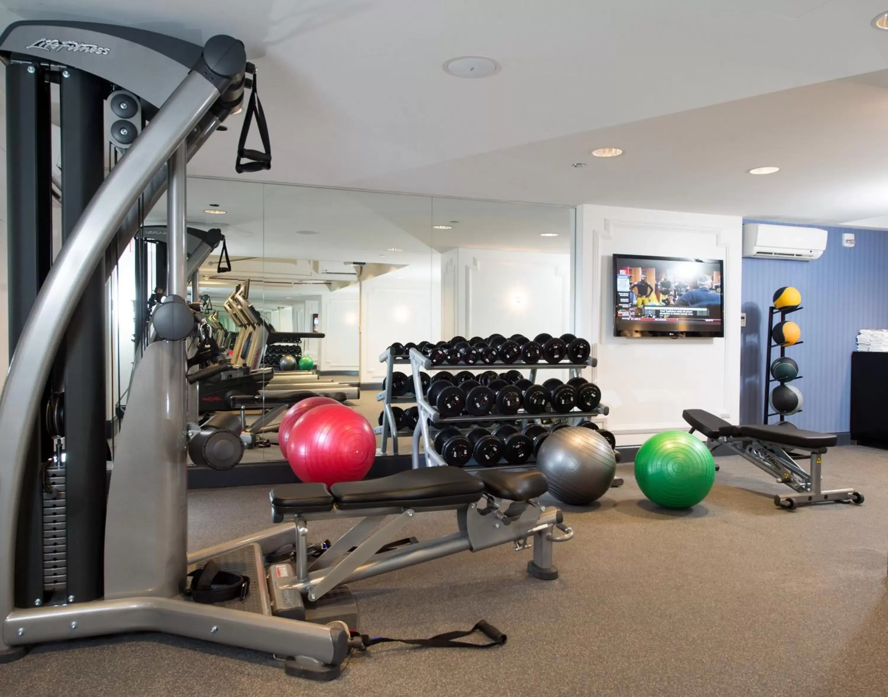 Fitness centre/facilities, Fitness Center/Facilities in Capitol Hill Hotel