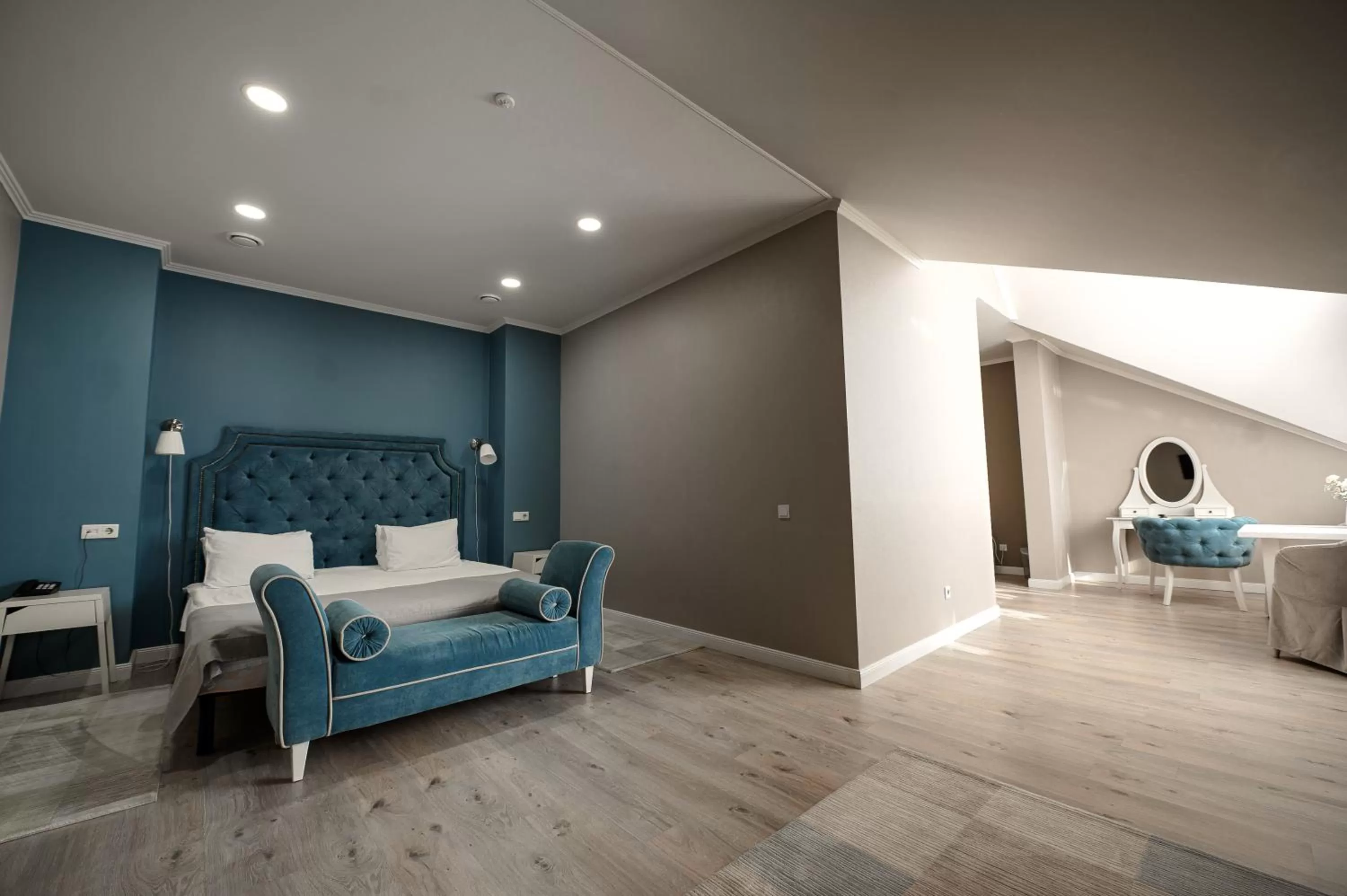 Seating Area in Rivoli Hotel