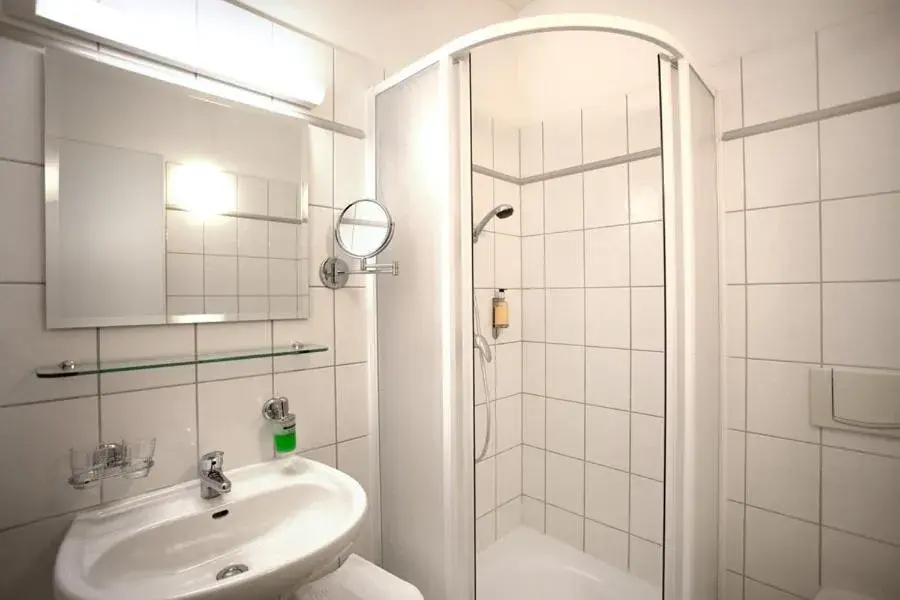 Bathroom in Hotel Orion Berlin