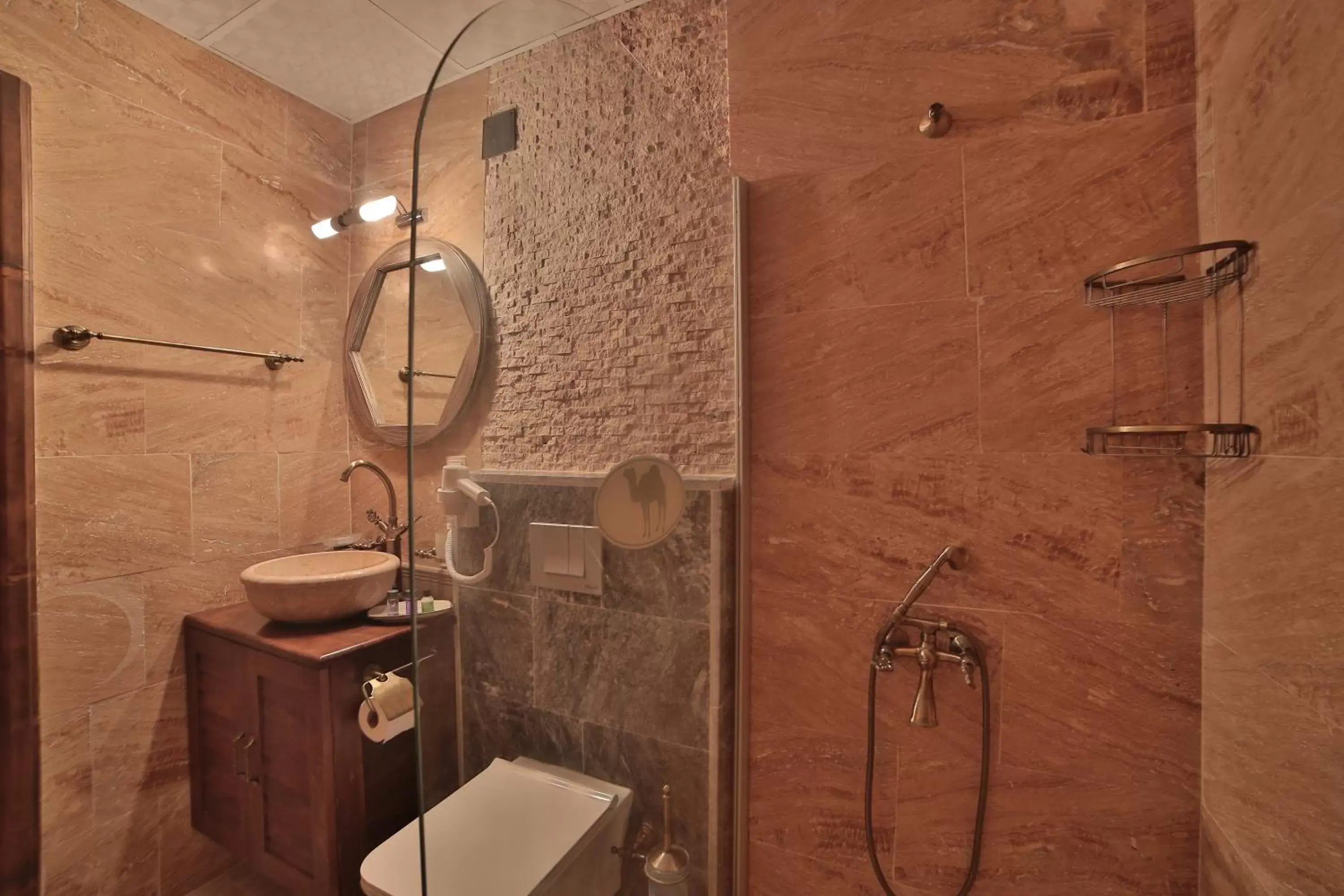 Shower, Bathroom in Caravanserai Inn Hotel