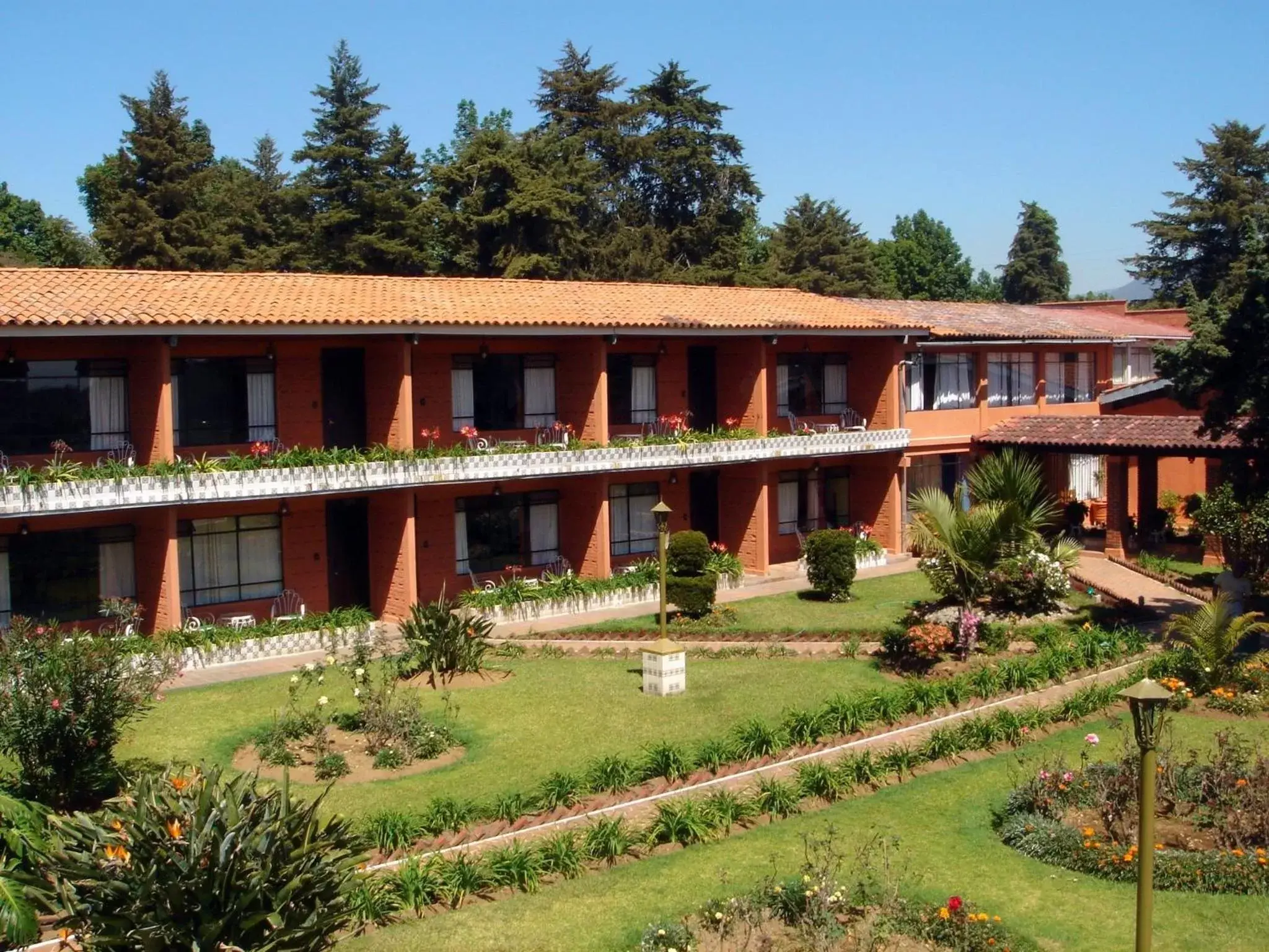 Garden, Property Building in Hotel Pie de la Sierra