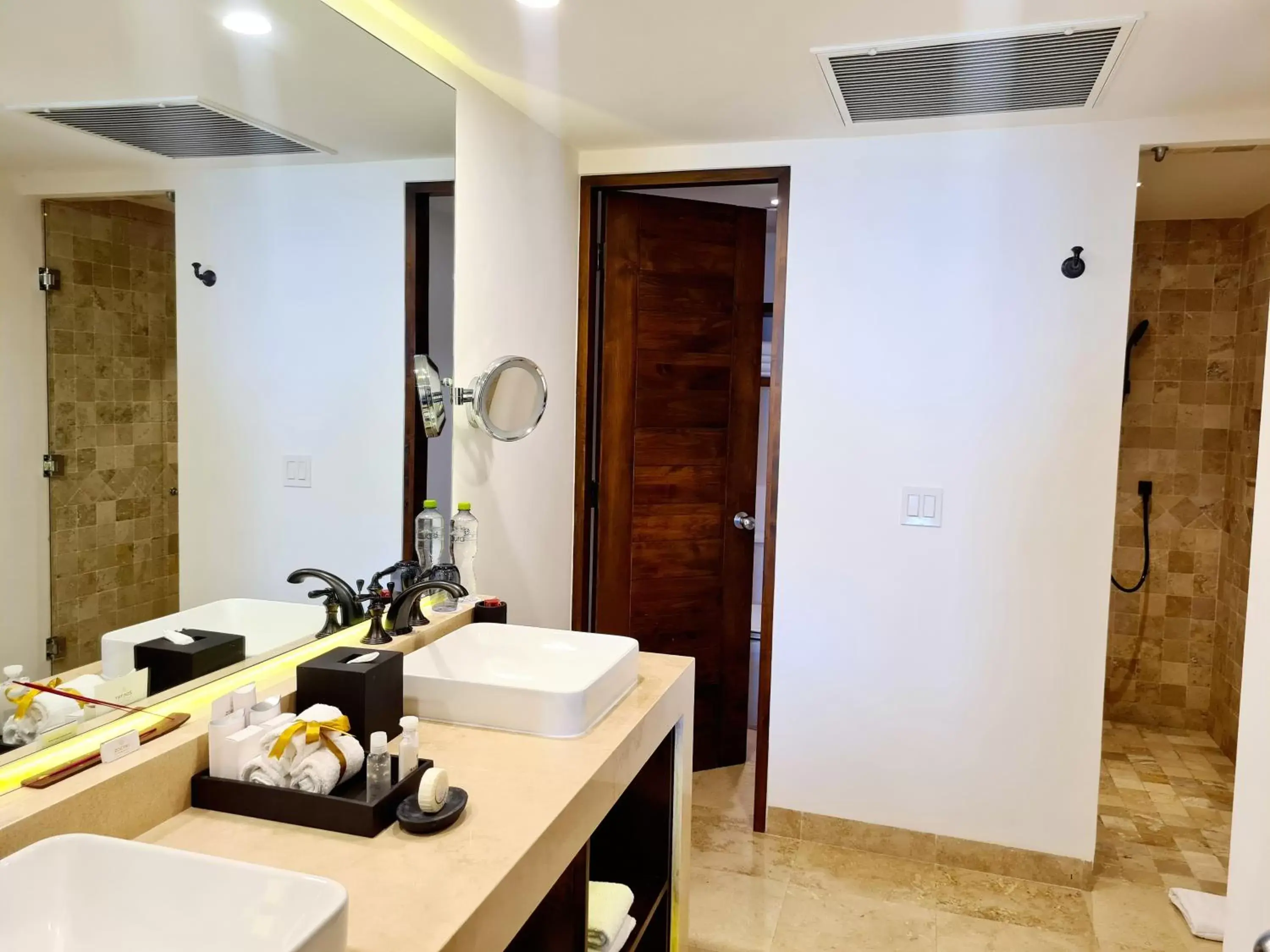 Bathroom in Zoetry Casa del Mar Los Cabos