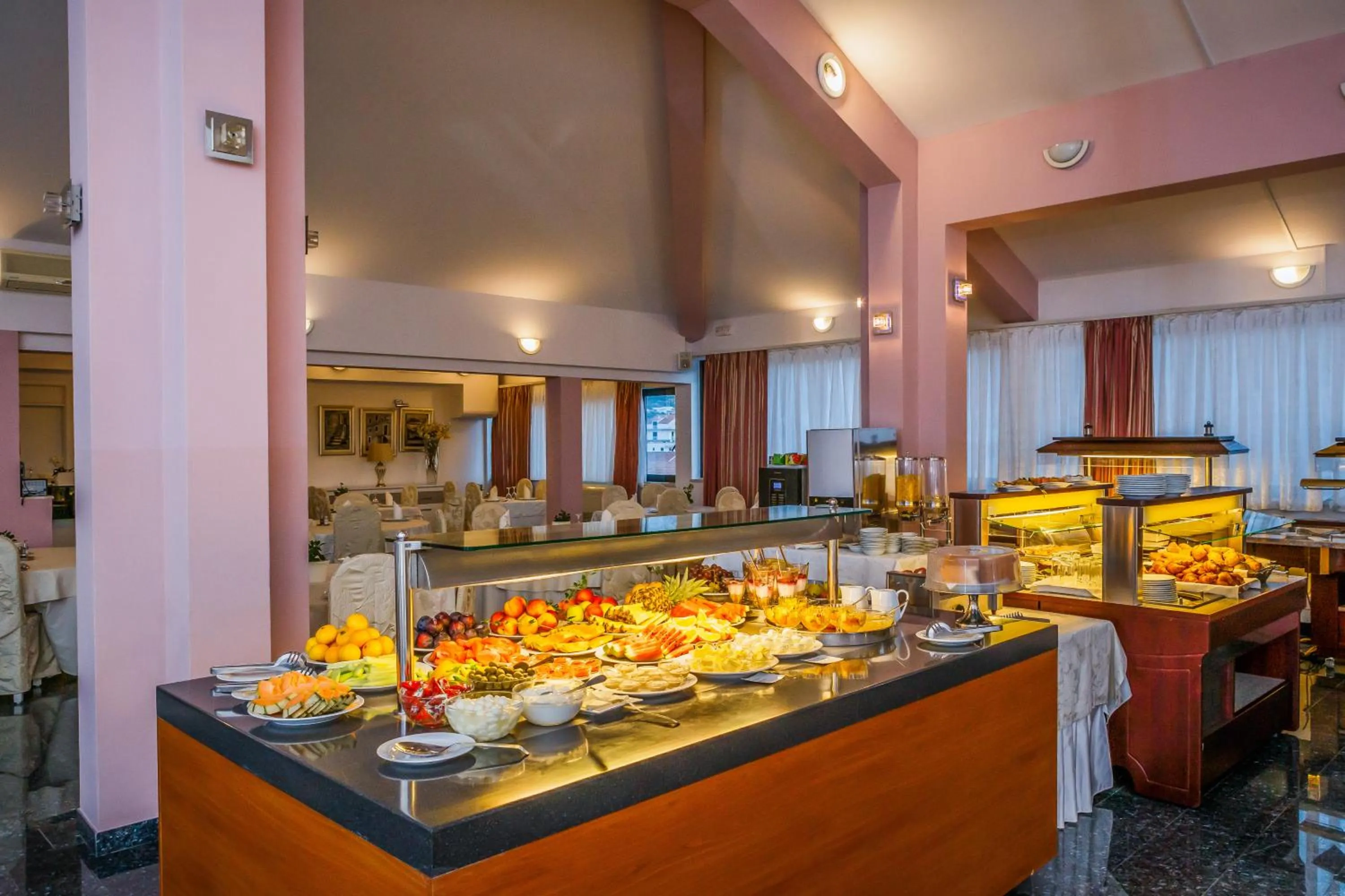 Breakfast in Hotel Bellevue Trogir