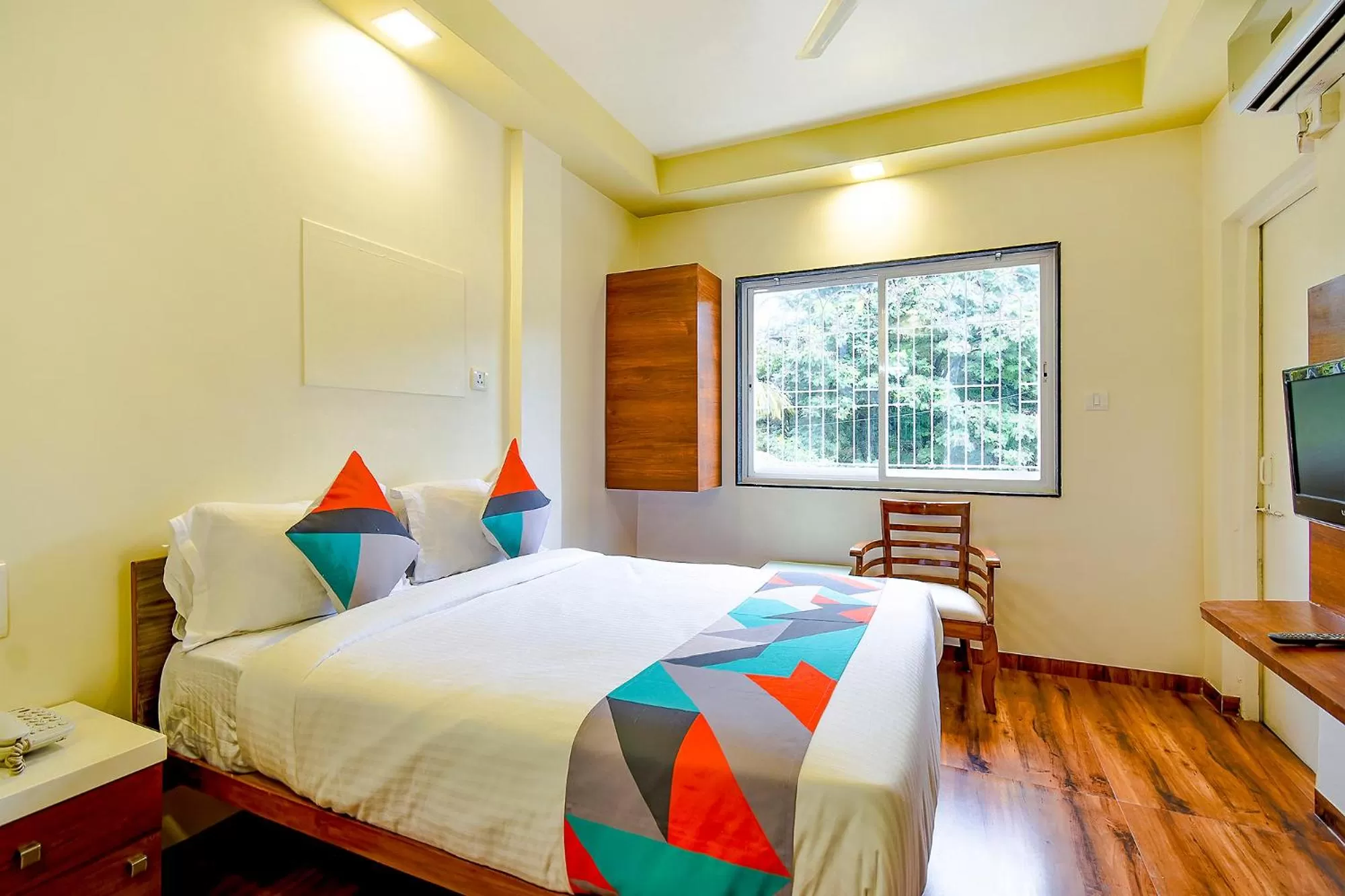 Bed in FabHotel Nandanvan