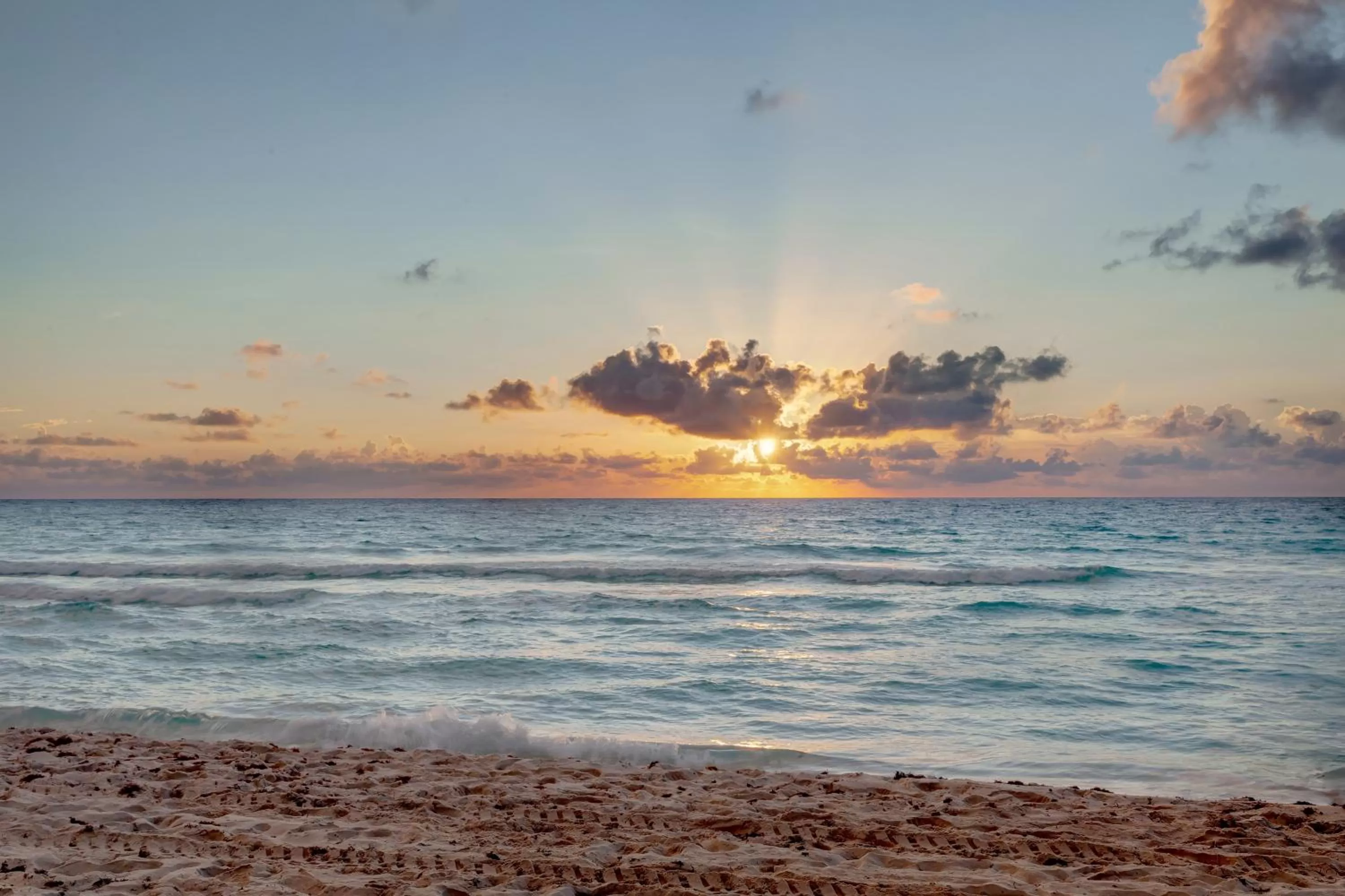 Beach in Royalton CHIC Cancun, An Autograph Collection All-Inclusive Resort - Adults Only