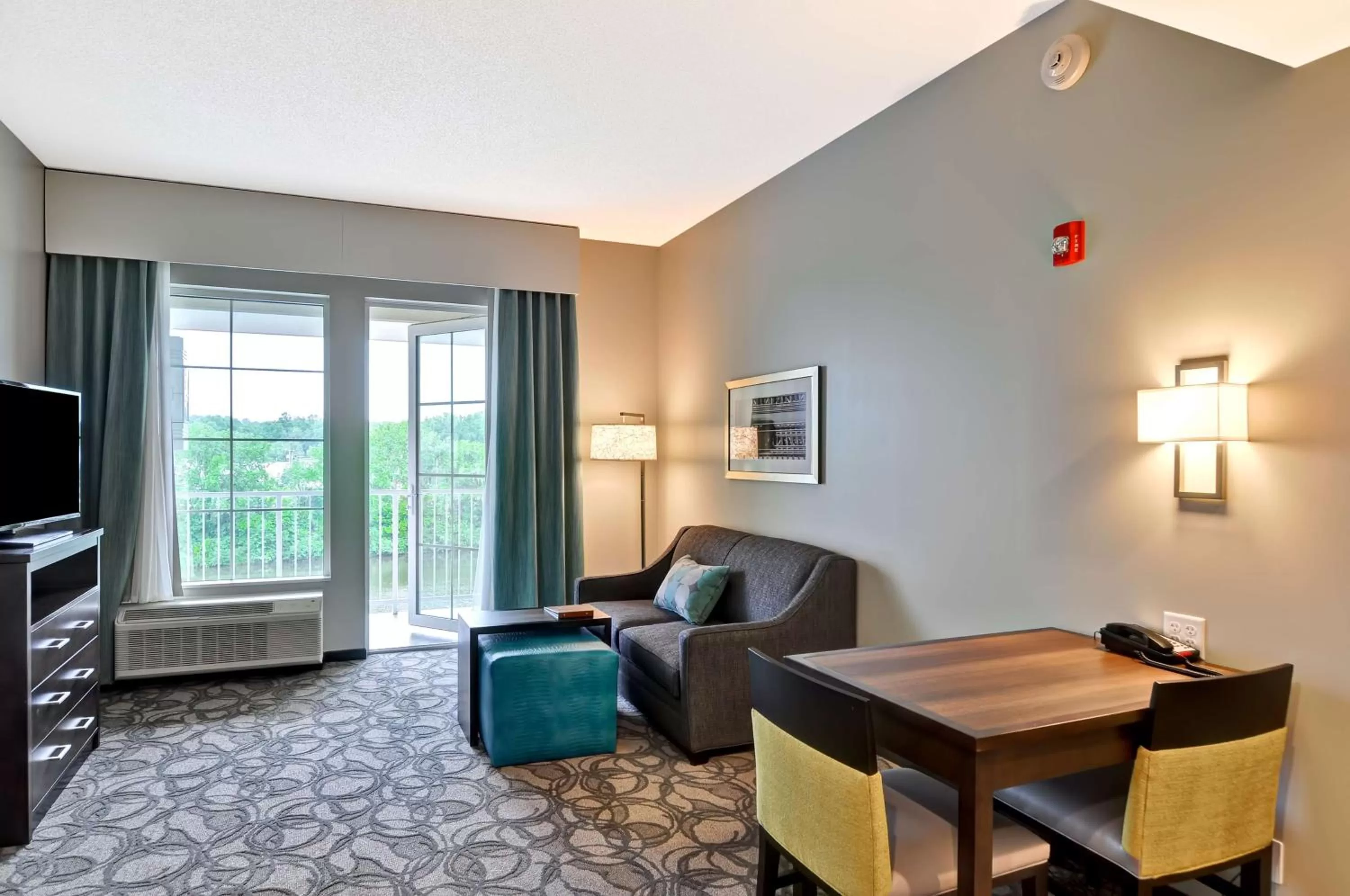 One-Bedroom King Suite with Balcony and View in Homewood Suites By Hilton Schenectady
