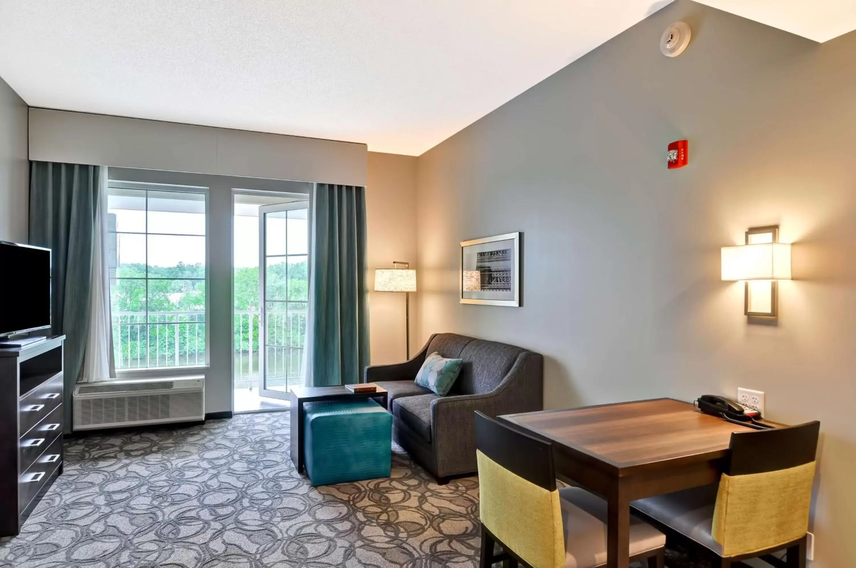 View (from property/room), Seating Area in Homewood Suites By Hilton Schenectady