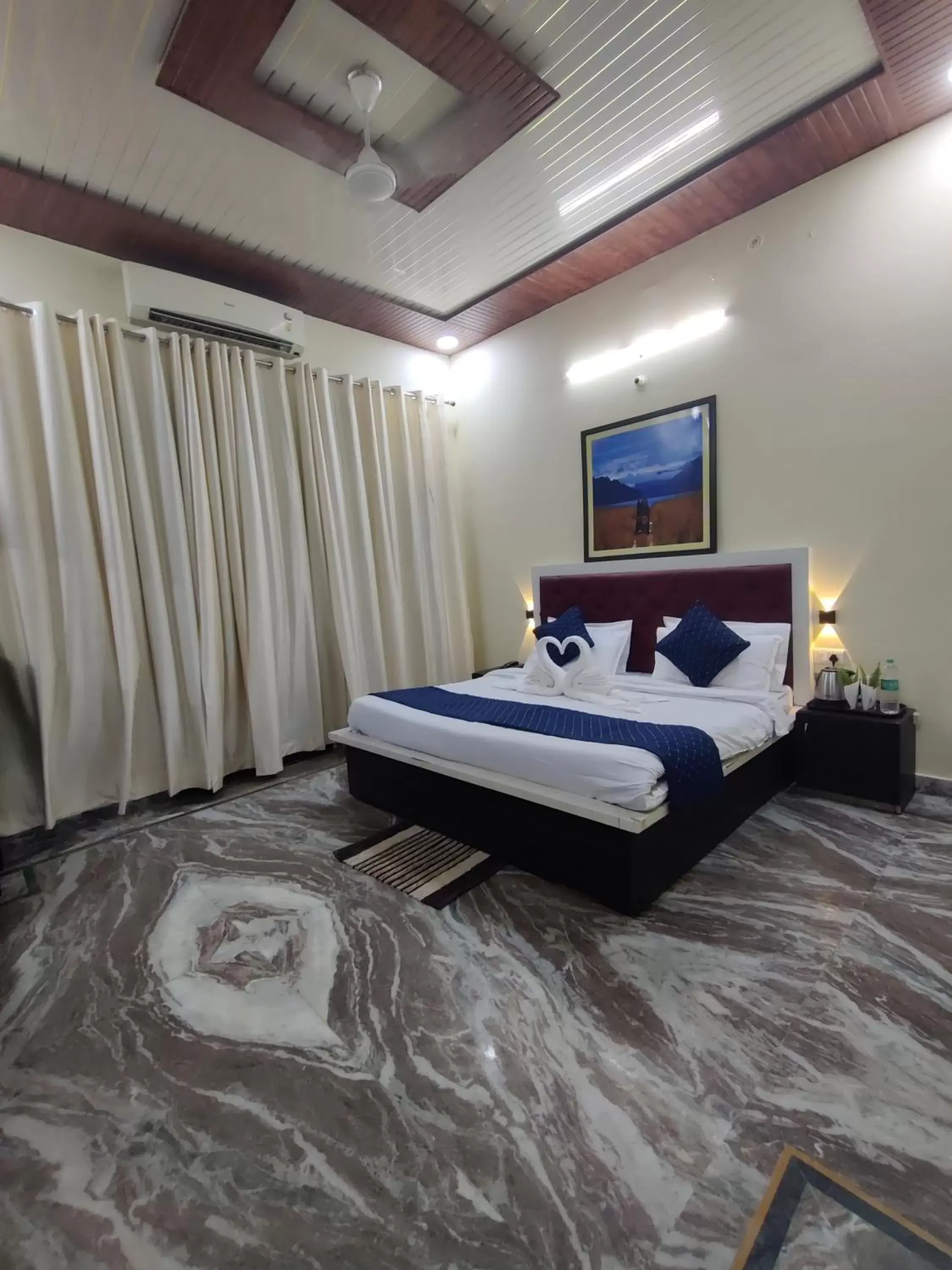 Deluxe Double Room in The Corbett Jungle By JitaInn Deluxe Double Room in The Corbett Jungle By JitaInn