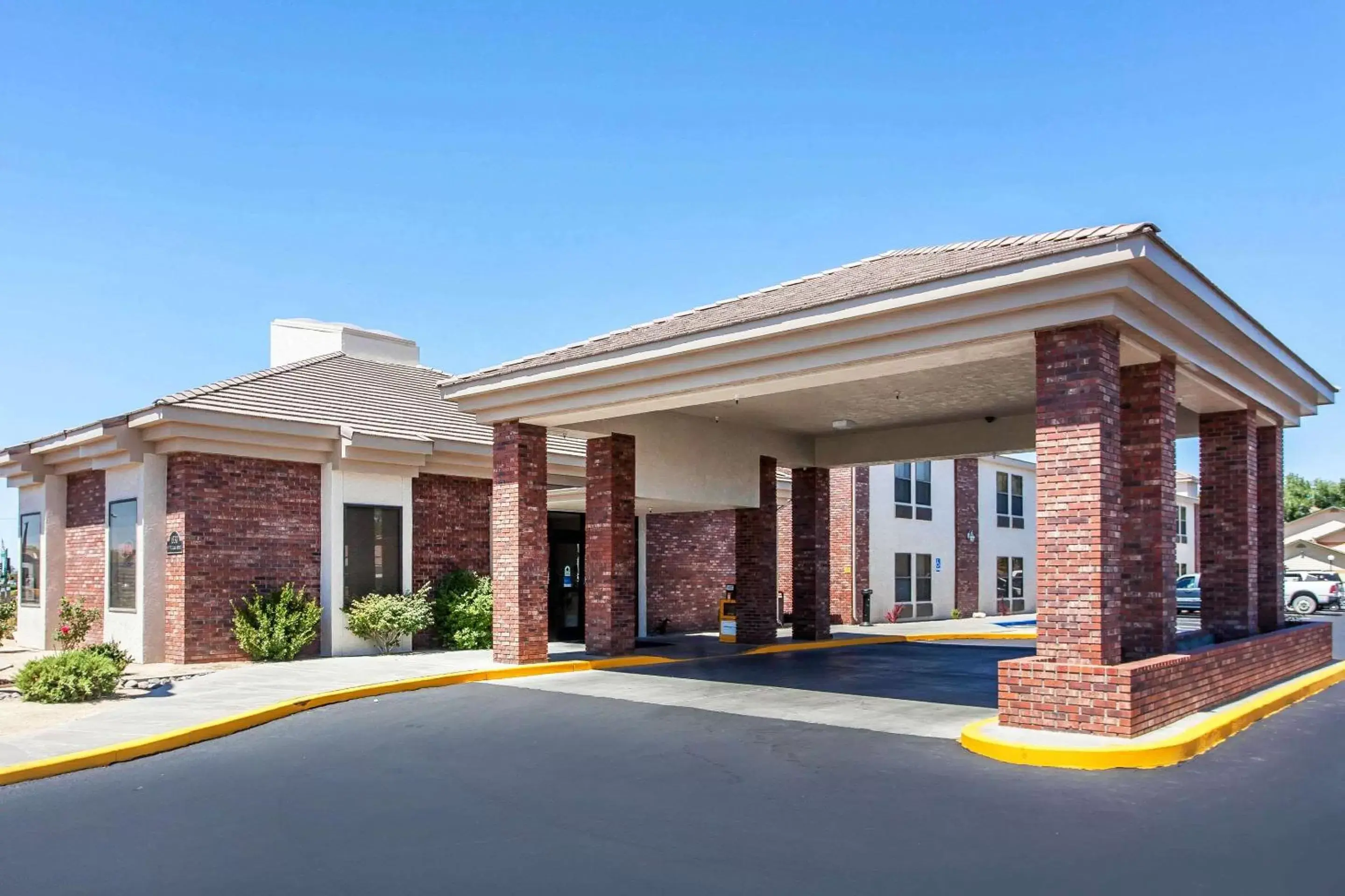 Property Building in Comfort Inn & Suites Near Fallon Naval Air Station