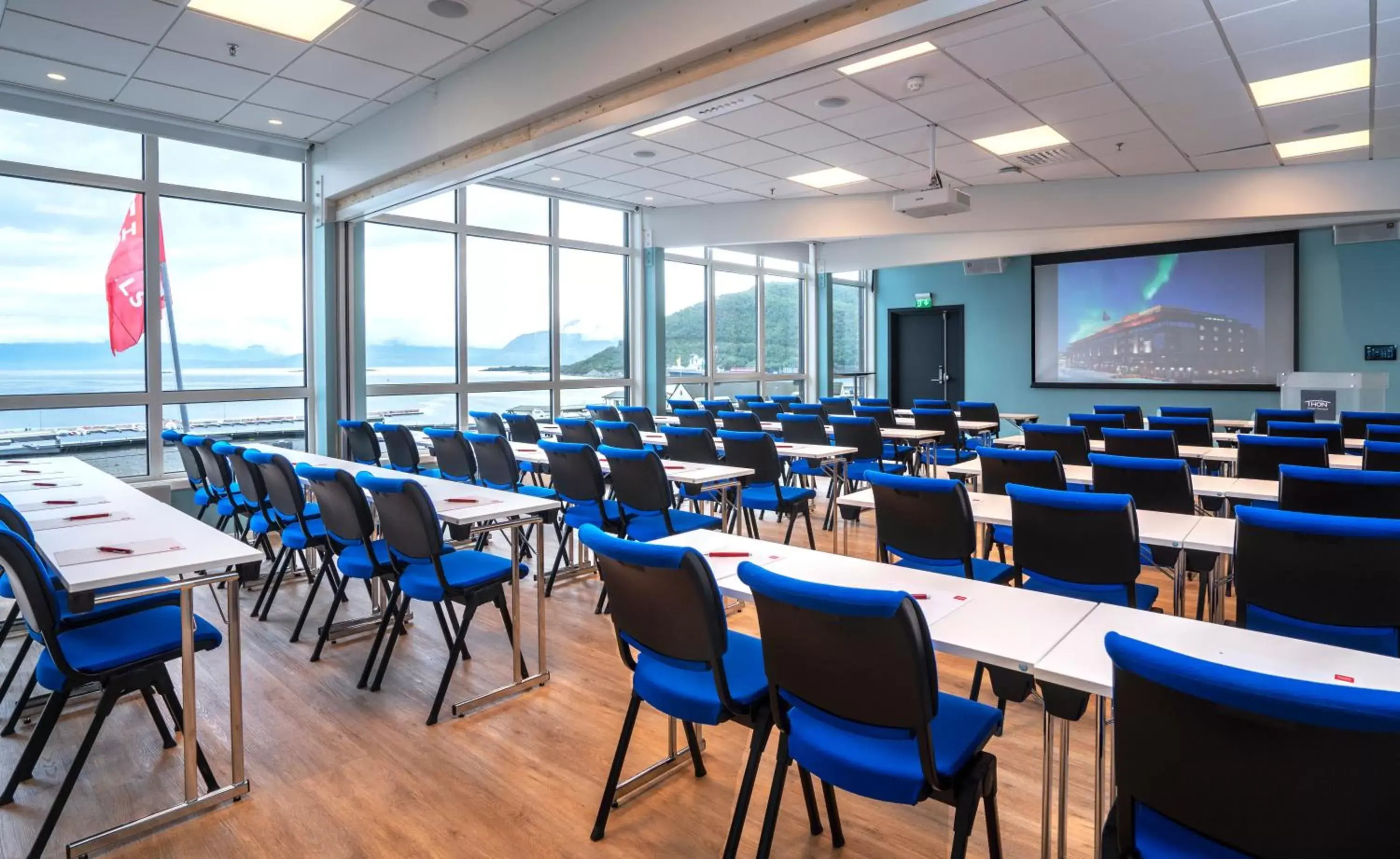 Meeting/conference room in Thon Hotel Harstad