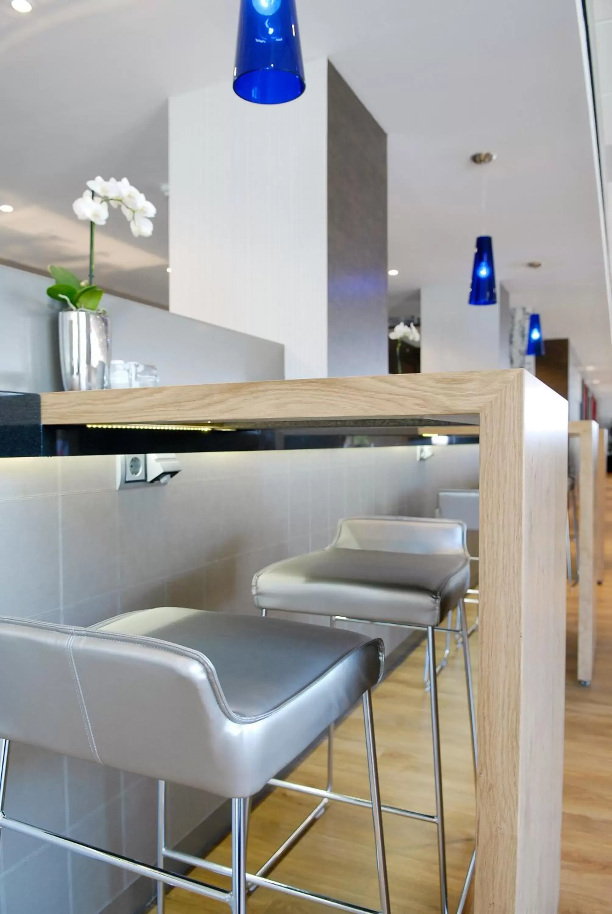 Restaurant/places to eat in Novotel Eindhoven