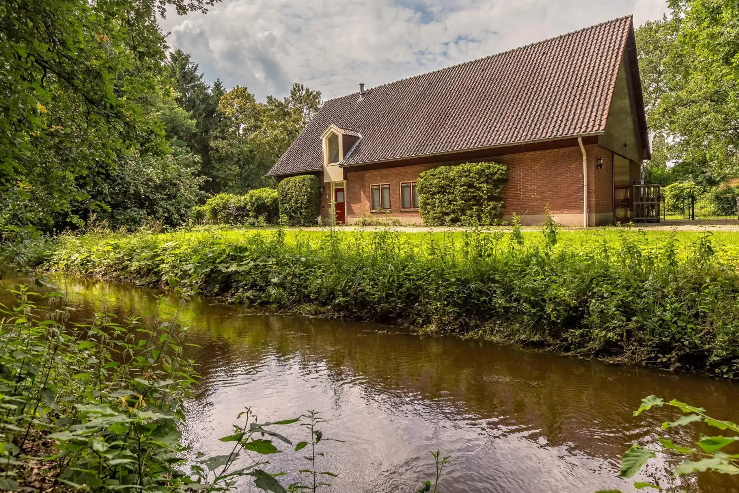 Property Building in Bed & Breakfast aan de Beek