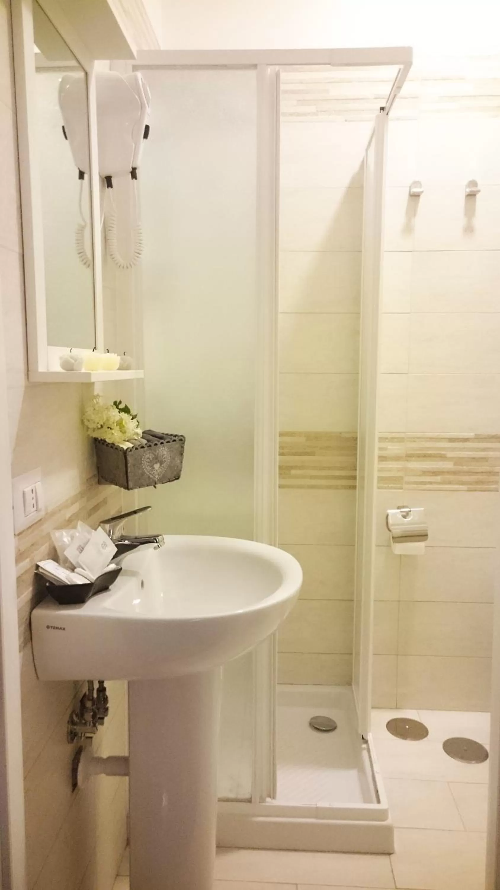 Bathroom in Guantai 30