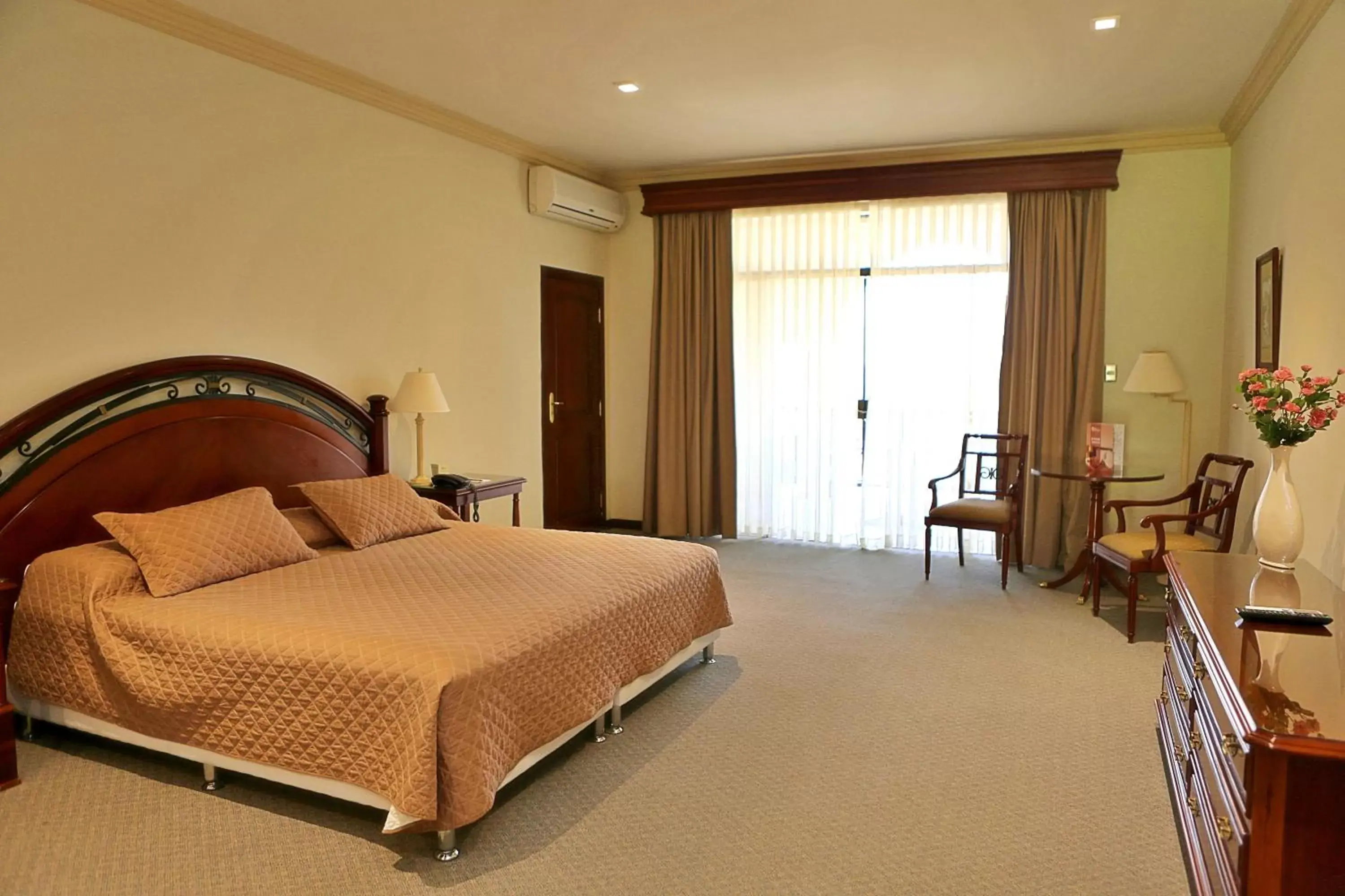 Bedroom, Bed in Hotel Los Parrales Bedroom, Bed in Hotel Los Parrales