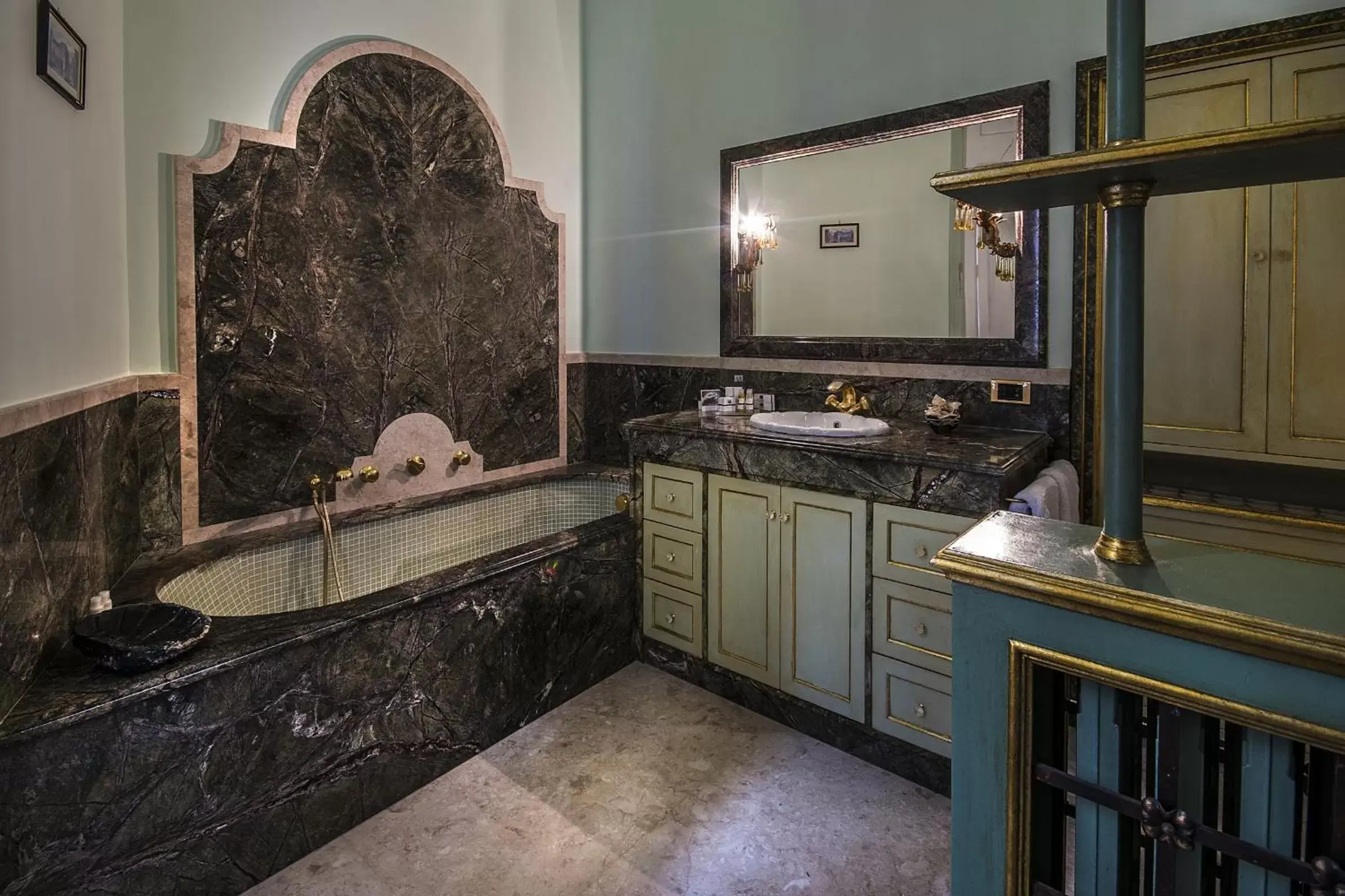 Bathroom in VILLA DURANTE