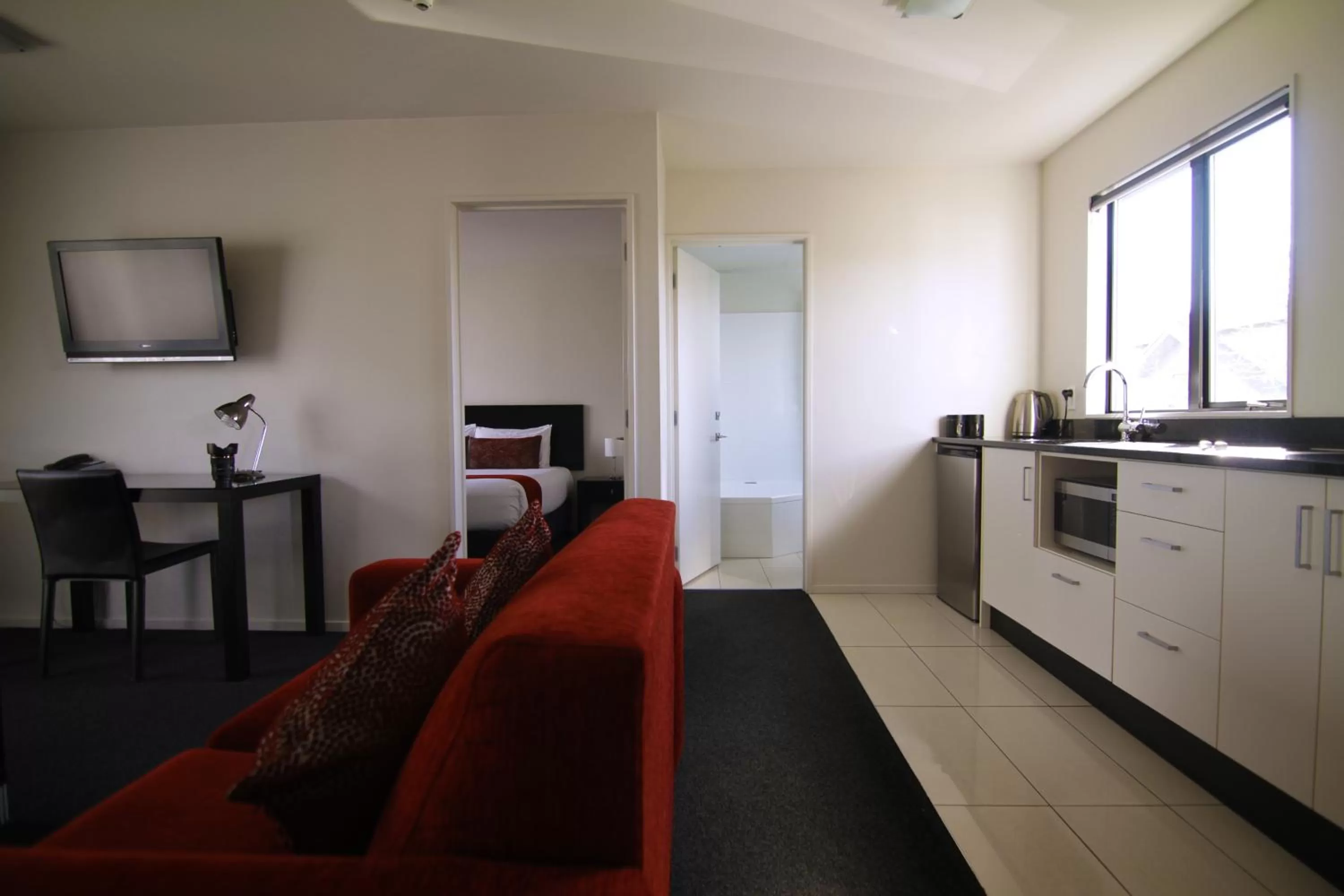 Kitchen or kitchenette in Metropolitan Motel on Riccarton - 2 mins walk to Westfield