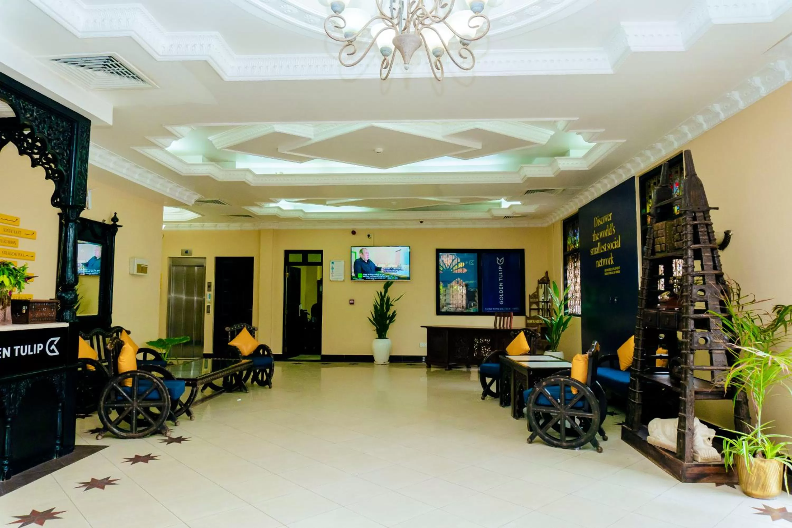 Lobby or reception in Golden Tulip Stone Town Boutique