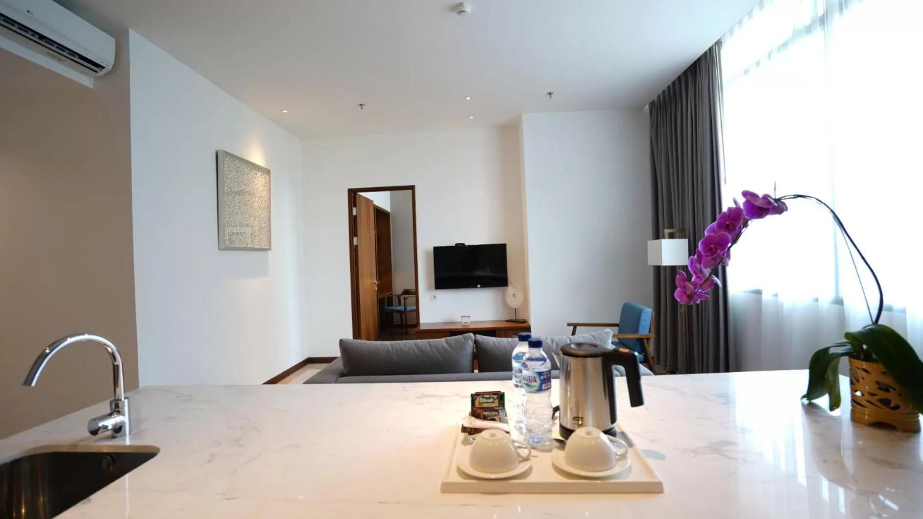 One-Bedroom Suite in Veranda Serviced Residence Puri