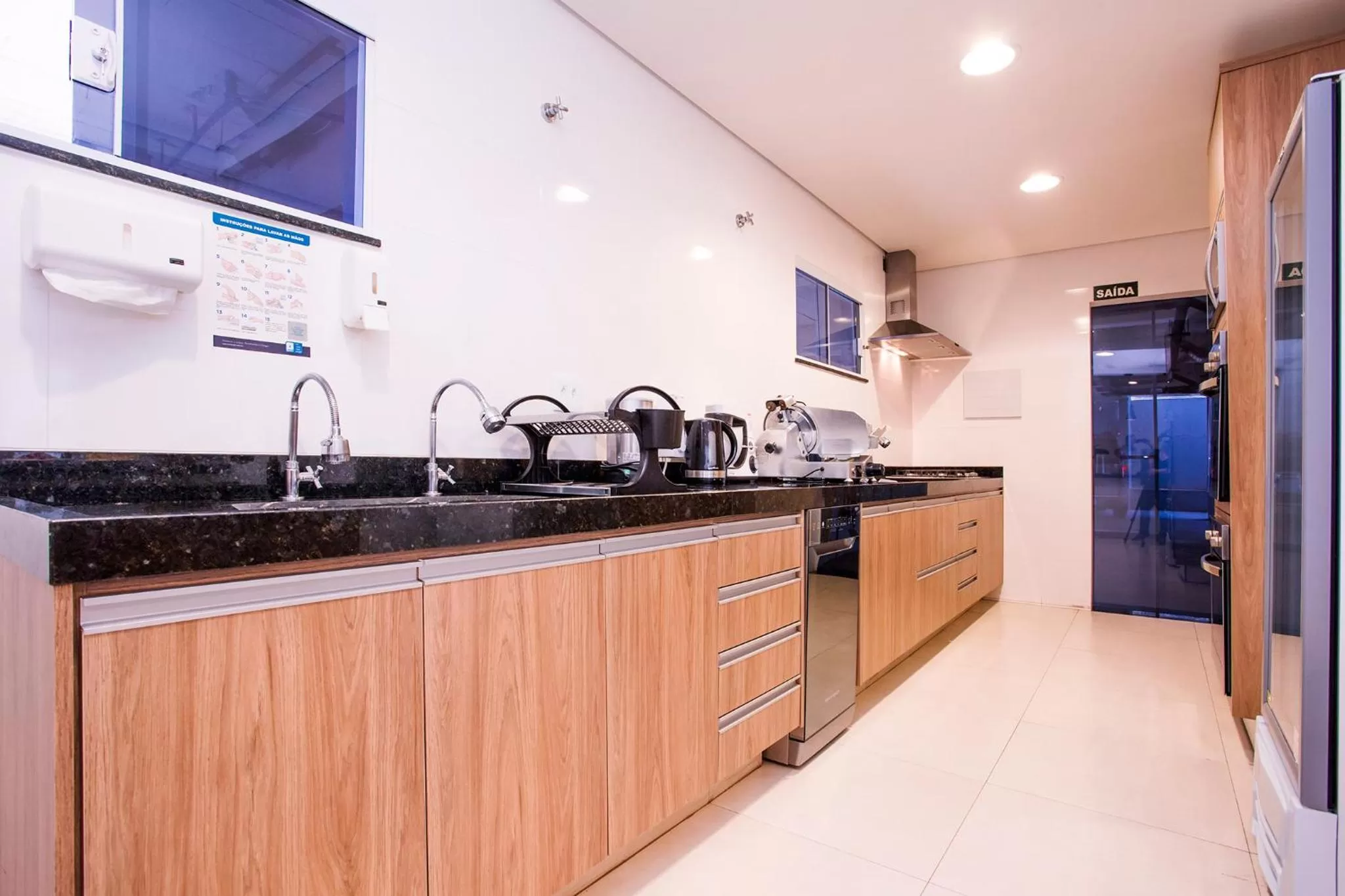 Restaurant/places to eat in Hotel Metrópole Paulínia