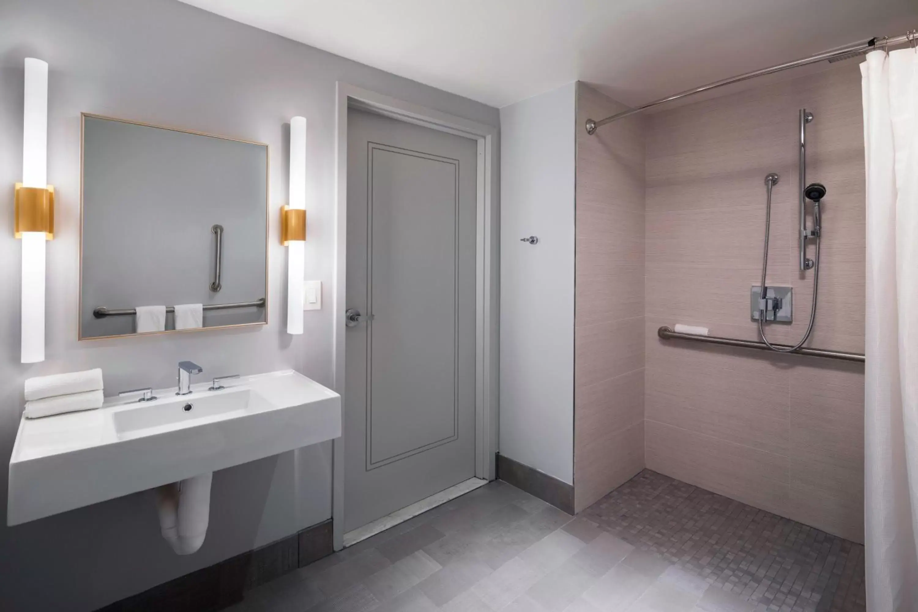 Shower, Bathroom in The Starling Atlanta Midtown, Curio Collection by Hilton