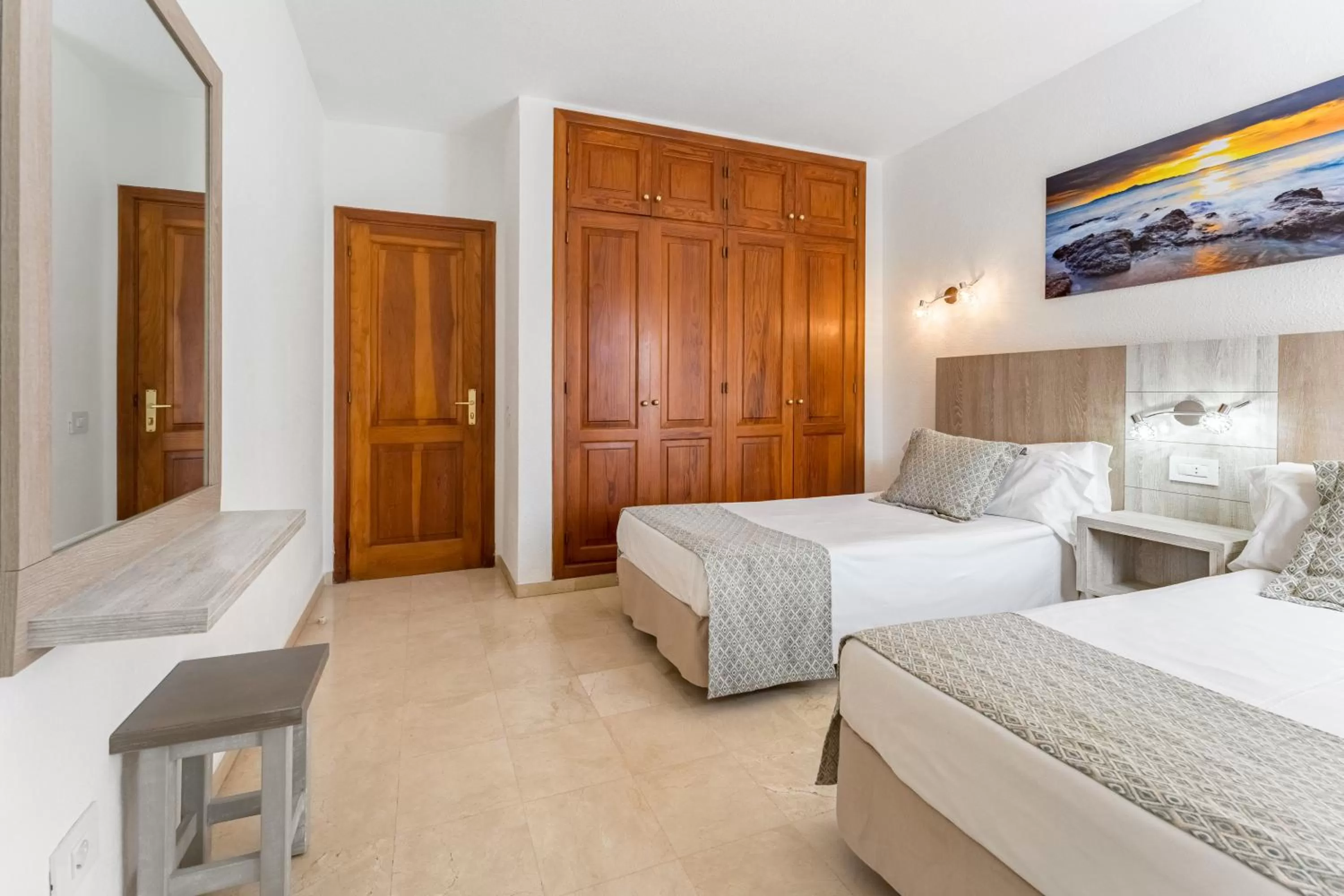 Bed in Klayman Olivina Aparthotel