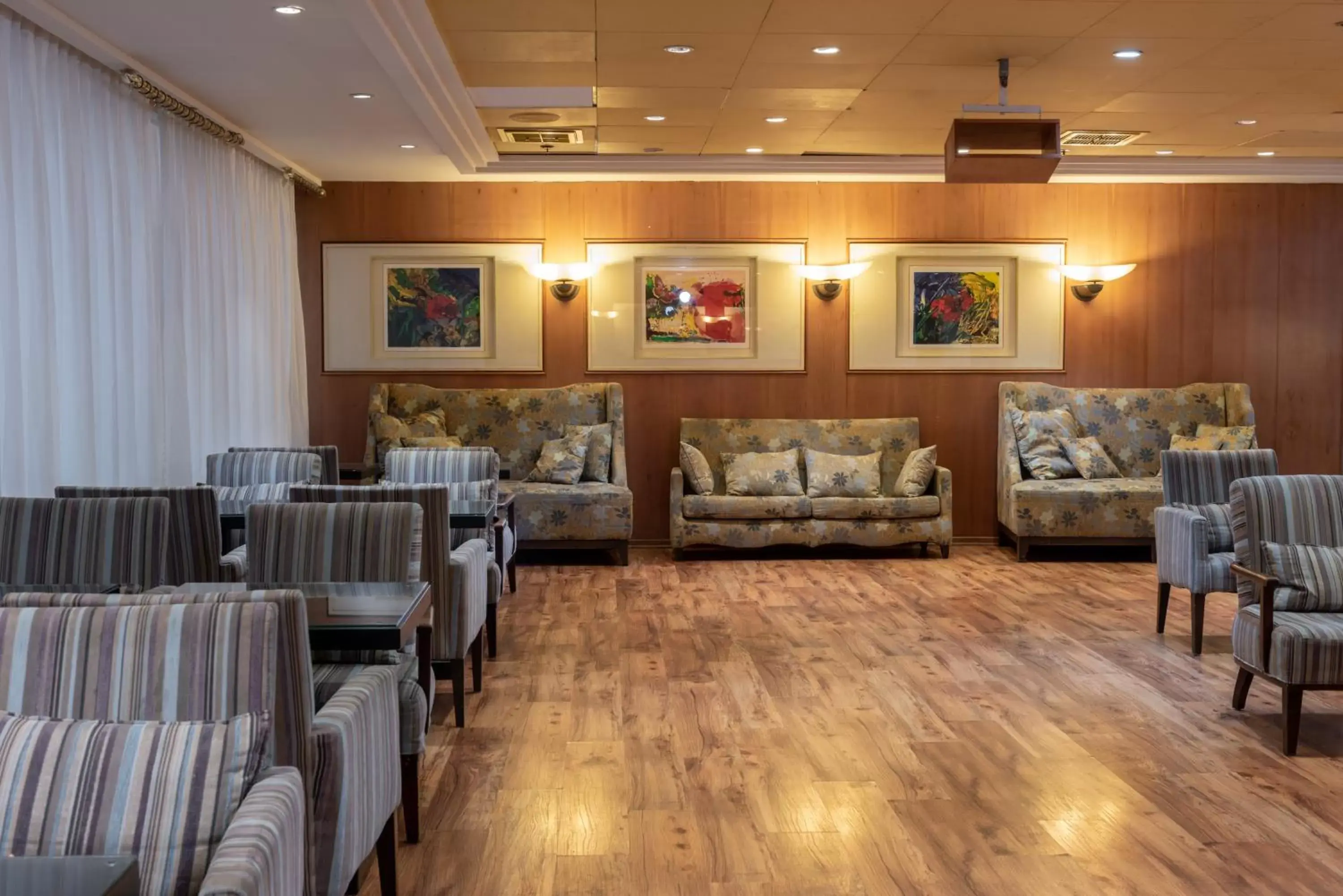 Lobby or reception in Leonardo Royal Resort Eilat Lobby or reception in Leonardo Royal Resort Eilat