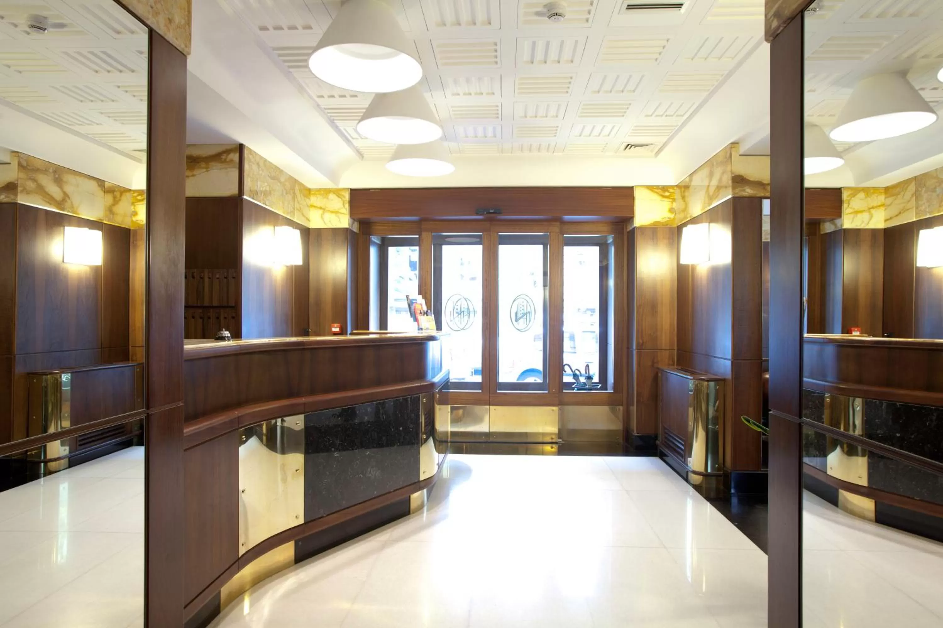 Lobby or reception in Hotel Naples