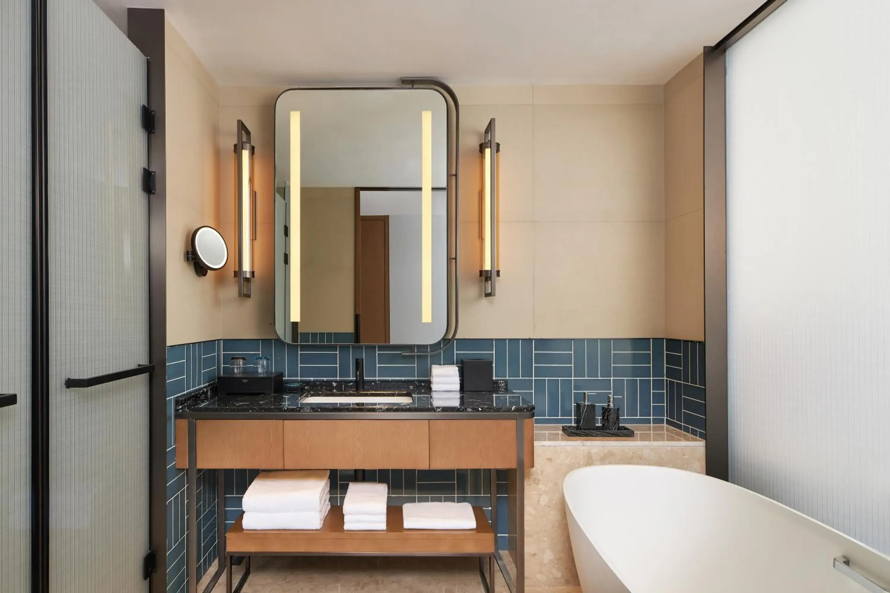 Toilet, Bathroom in Four Points by Sheraton Nanchang, Xihu