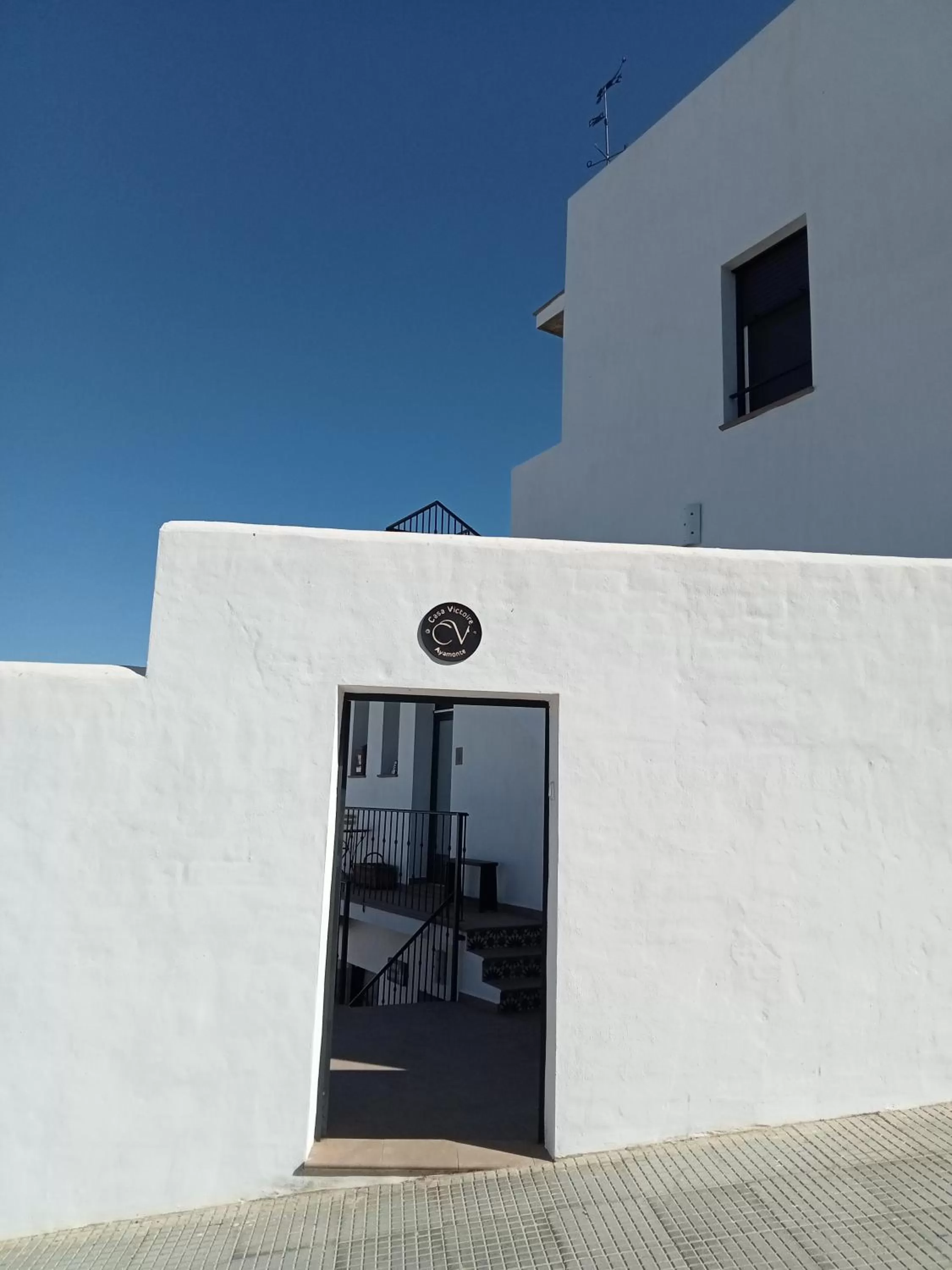 Facade/entrance, Property Building in Casa Victoire Ayamonte