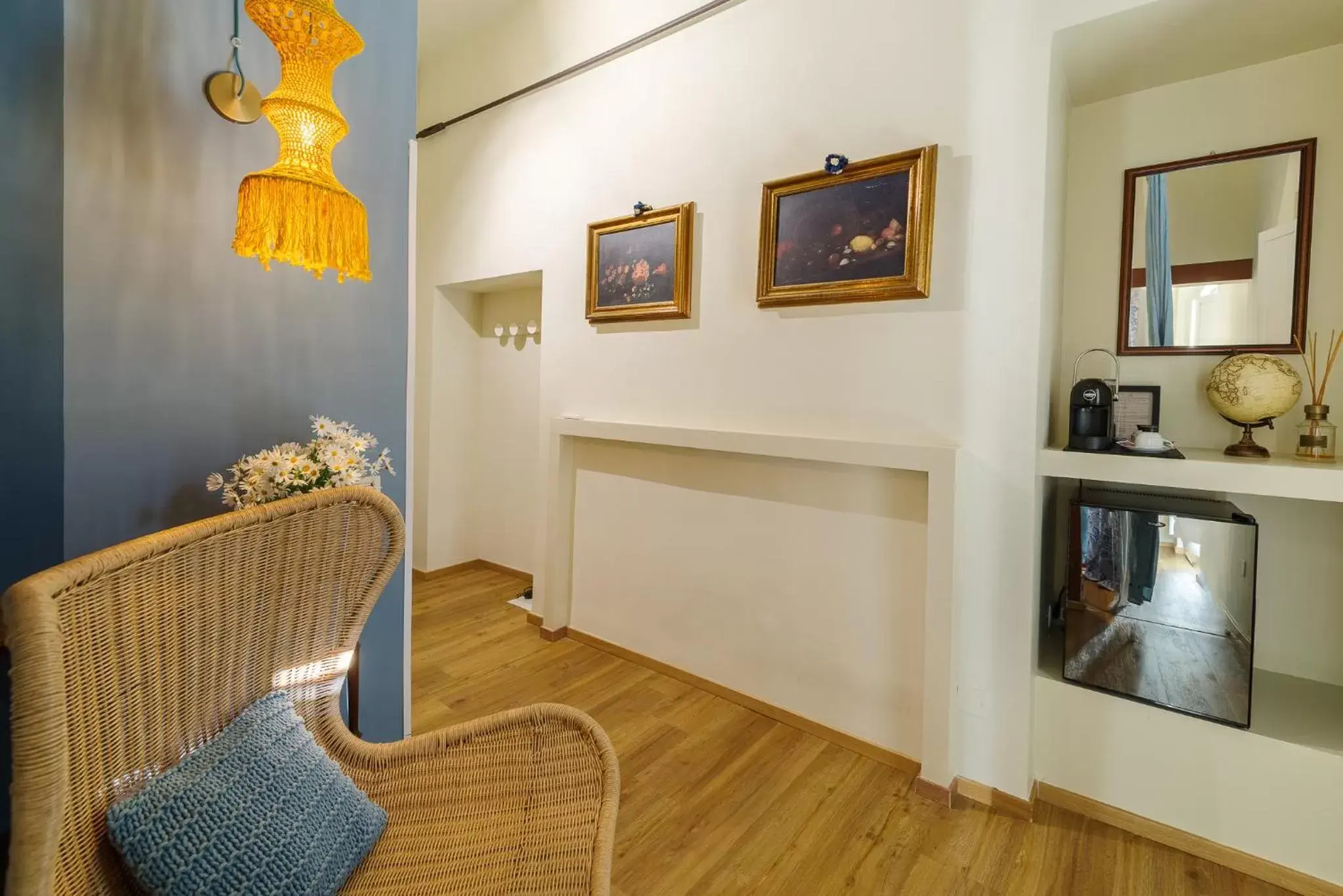 Seating area, TV/Entertainment Center in Aurora Boutique Hotel & Private SPA