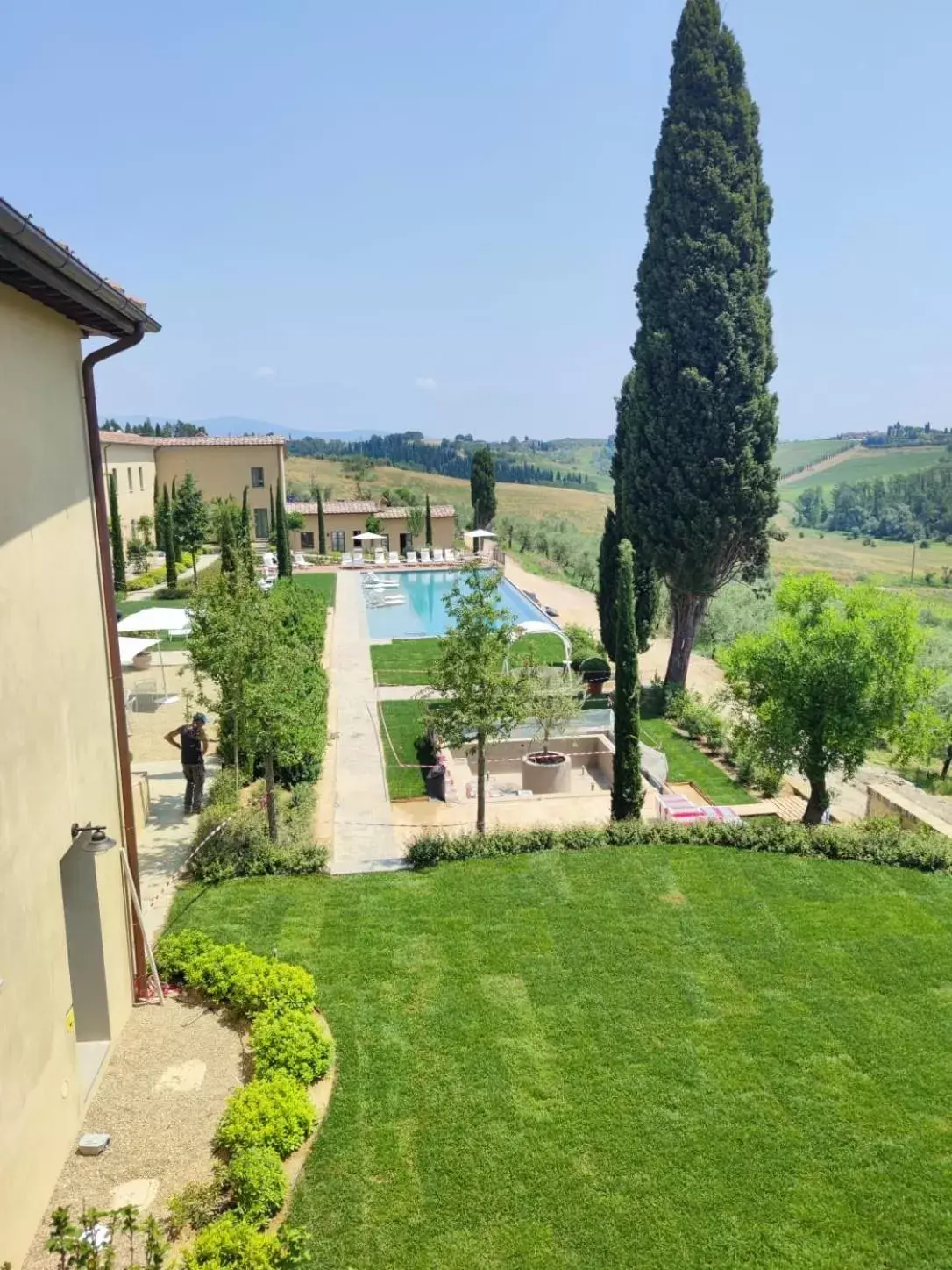 Pool View in Villa Petriolo