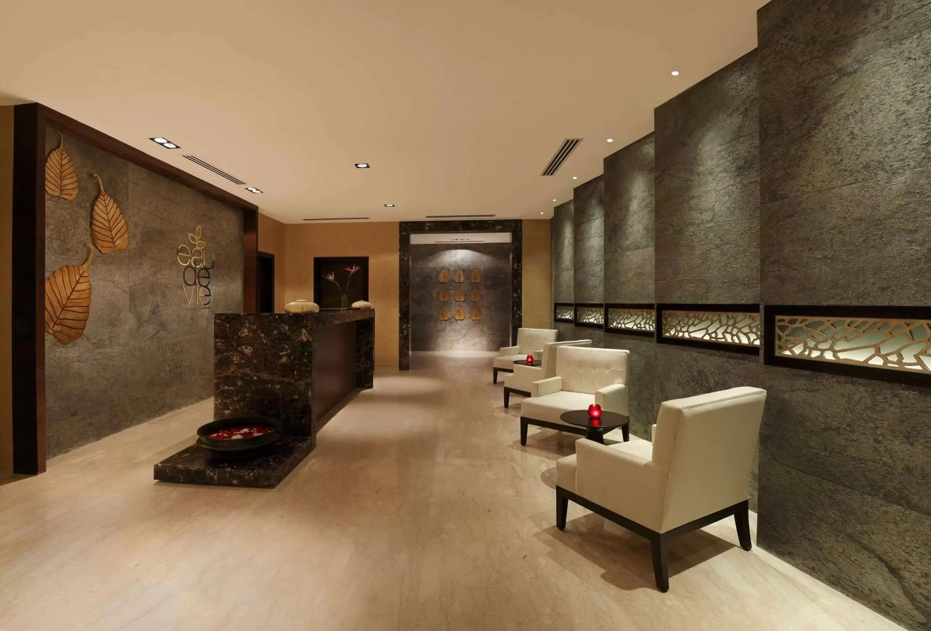 Spa and wellness centre/facilities, Lobby/Reception in Hilton Jaipur