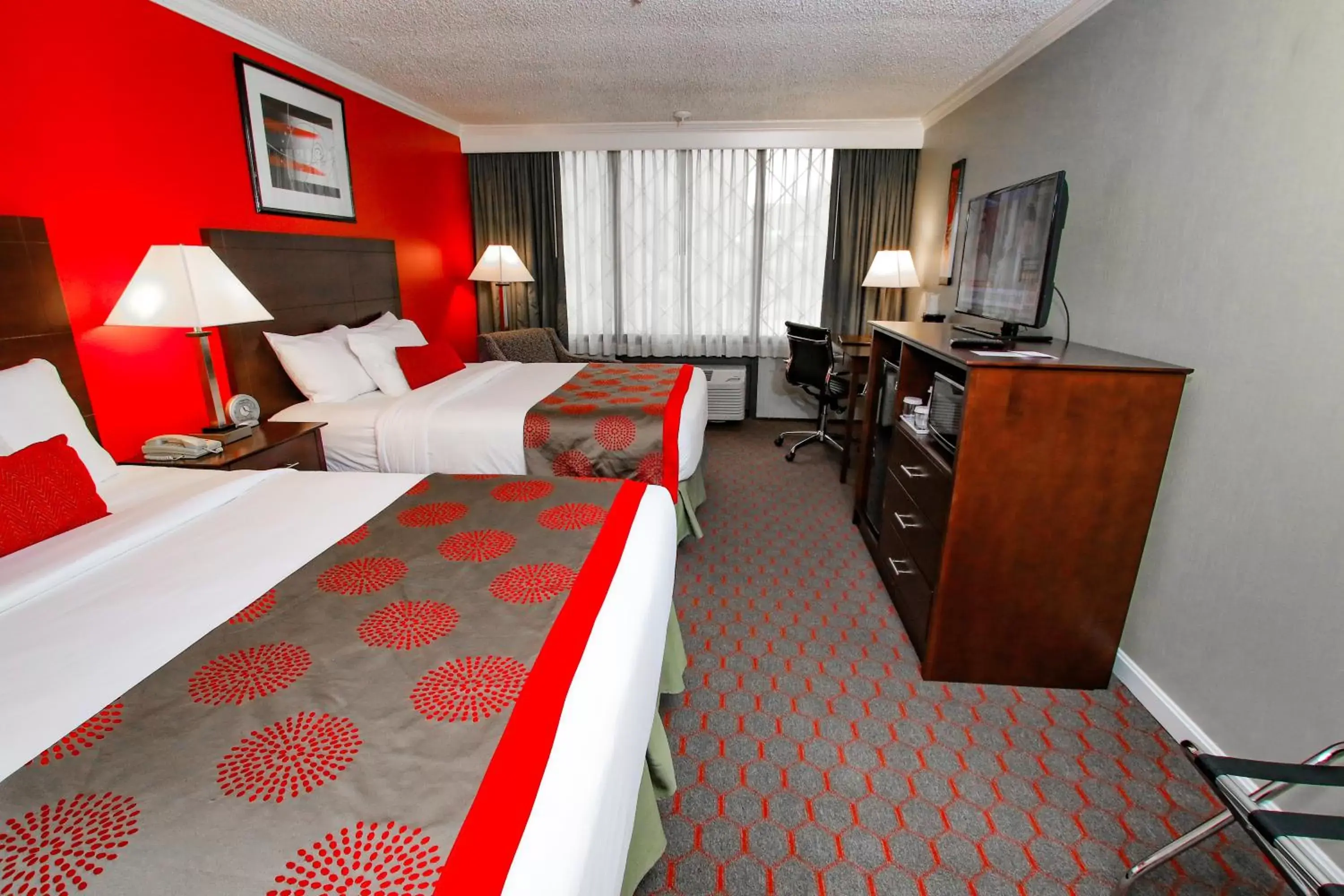 Bed in Ramada Hotel & Conference Center by Wyndham Lewiston