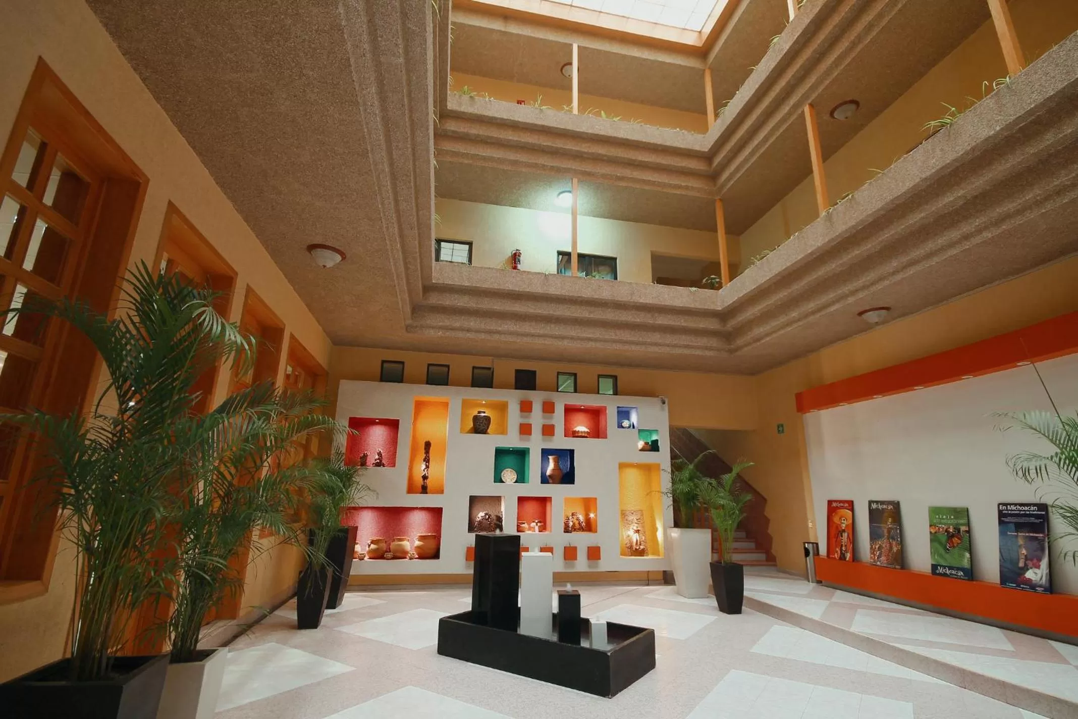 Facade/entrance in HOTEL EL CONQUISTADOR MONARCA.