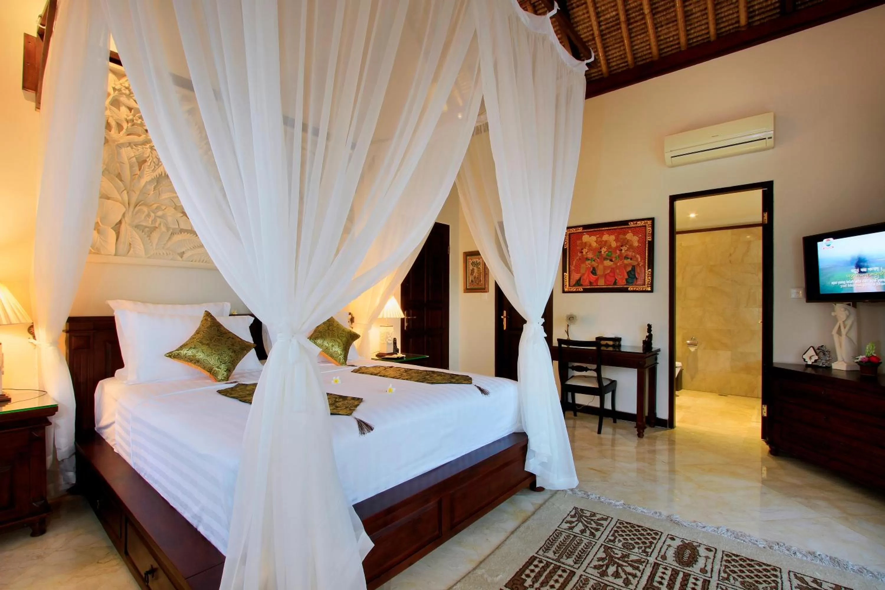 Toilet, Bed in Manzelejepun Villa & Pavilion