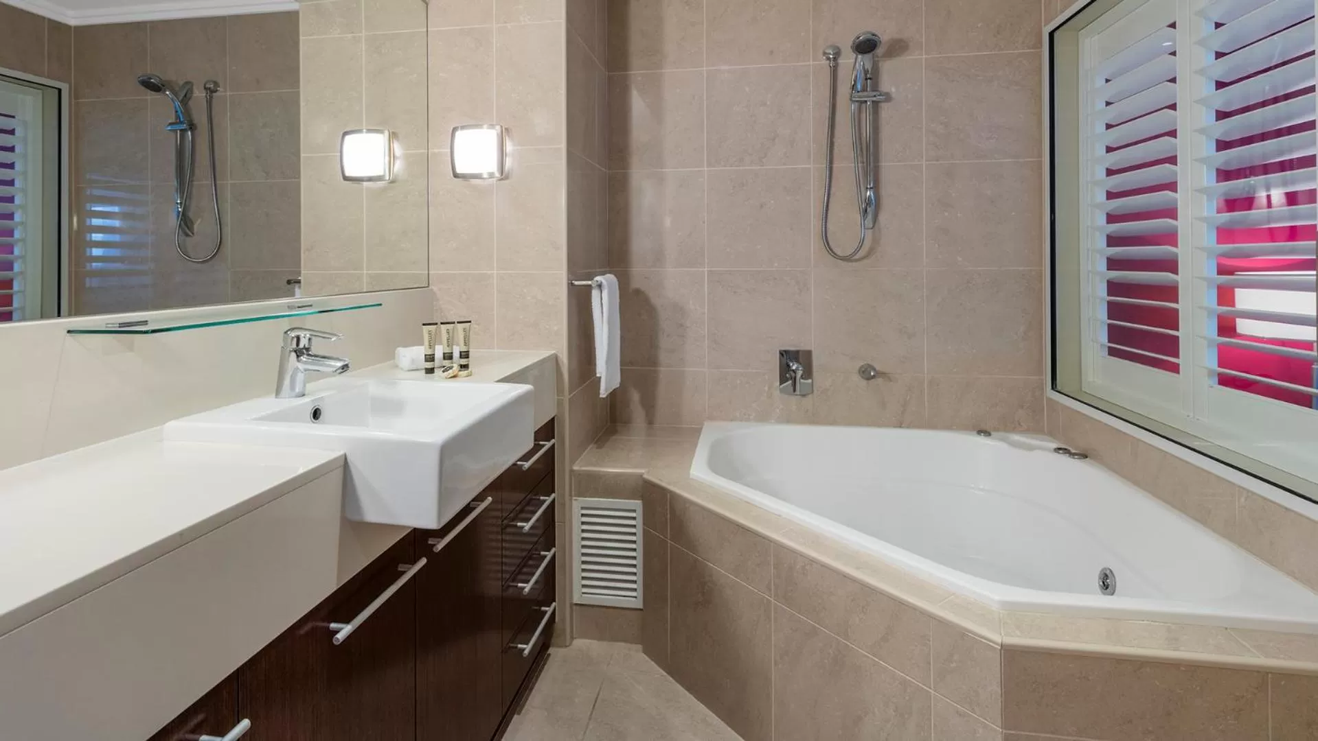 Shower in Oaks Hervey Bay Resort and Spa