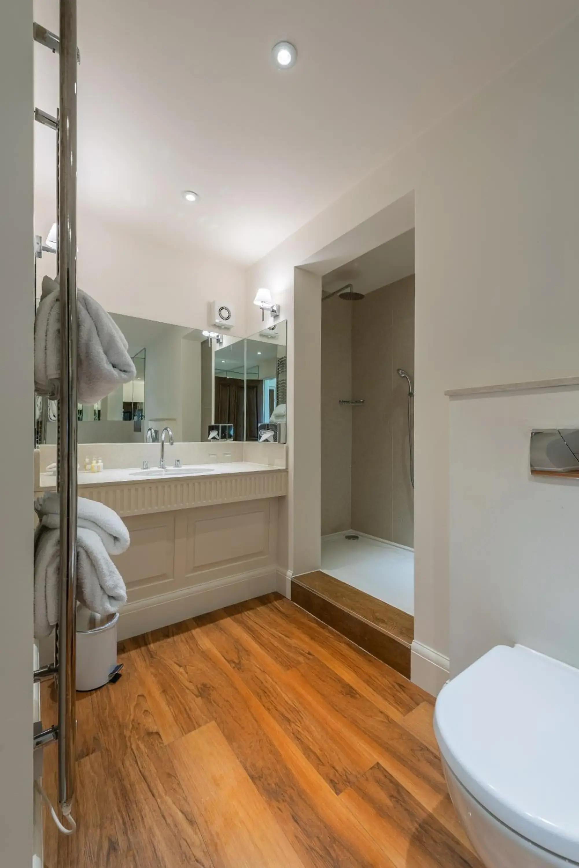 Bathroom in Rushton Hall Hotel and Spa